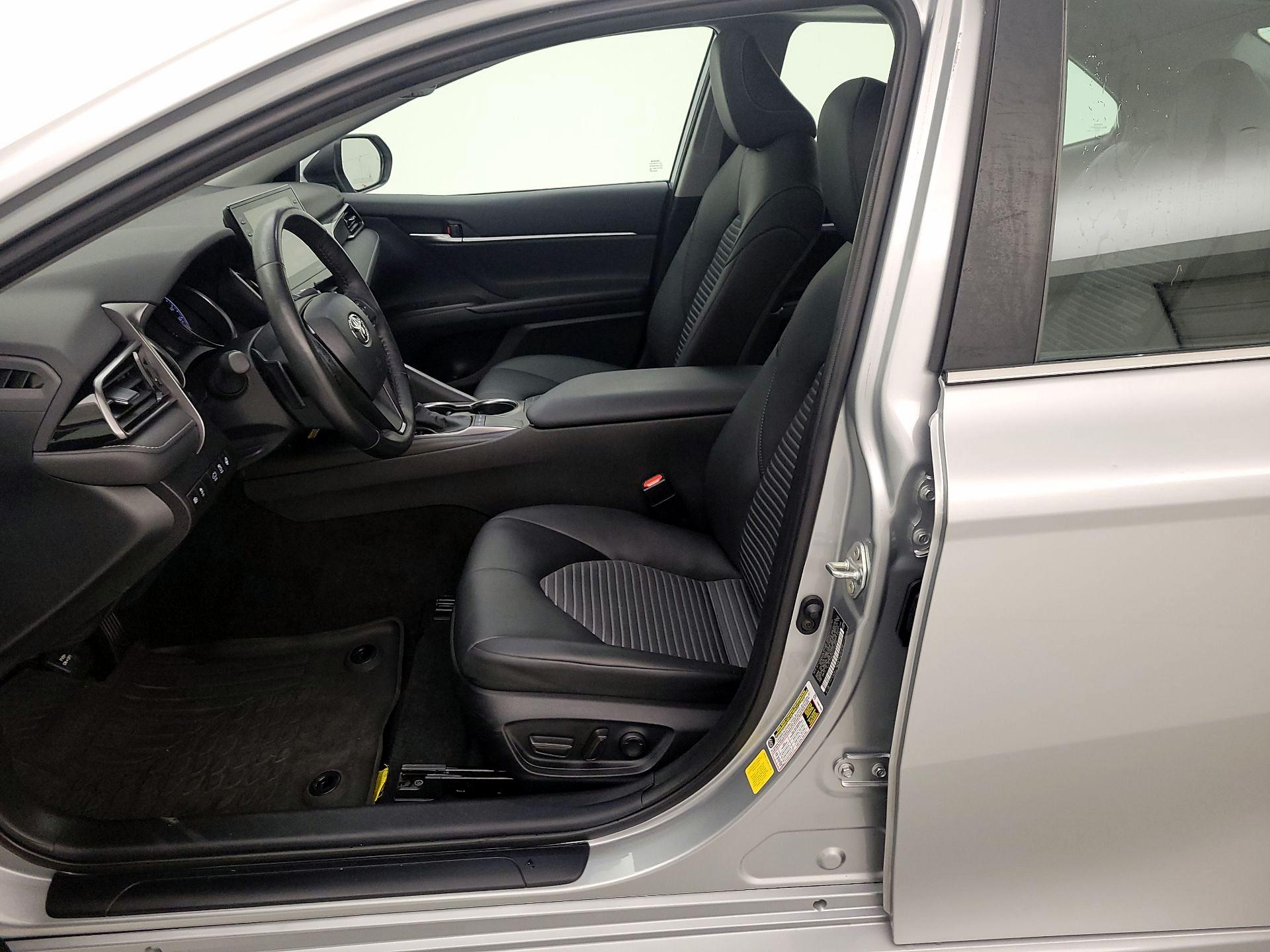 Thumbnail: 2023 Toyota Camry - 11