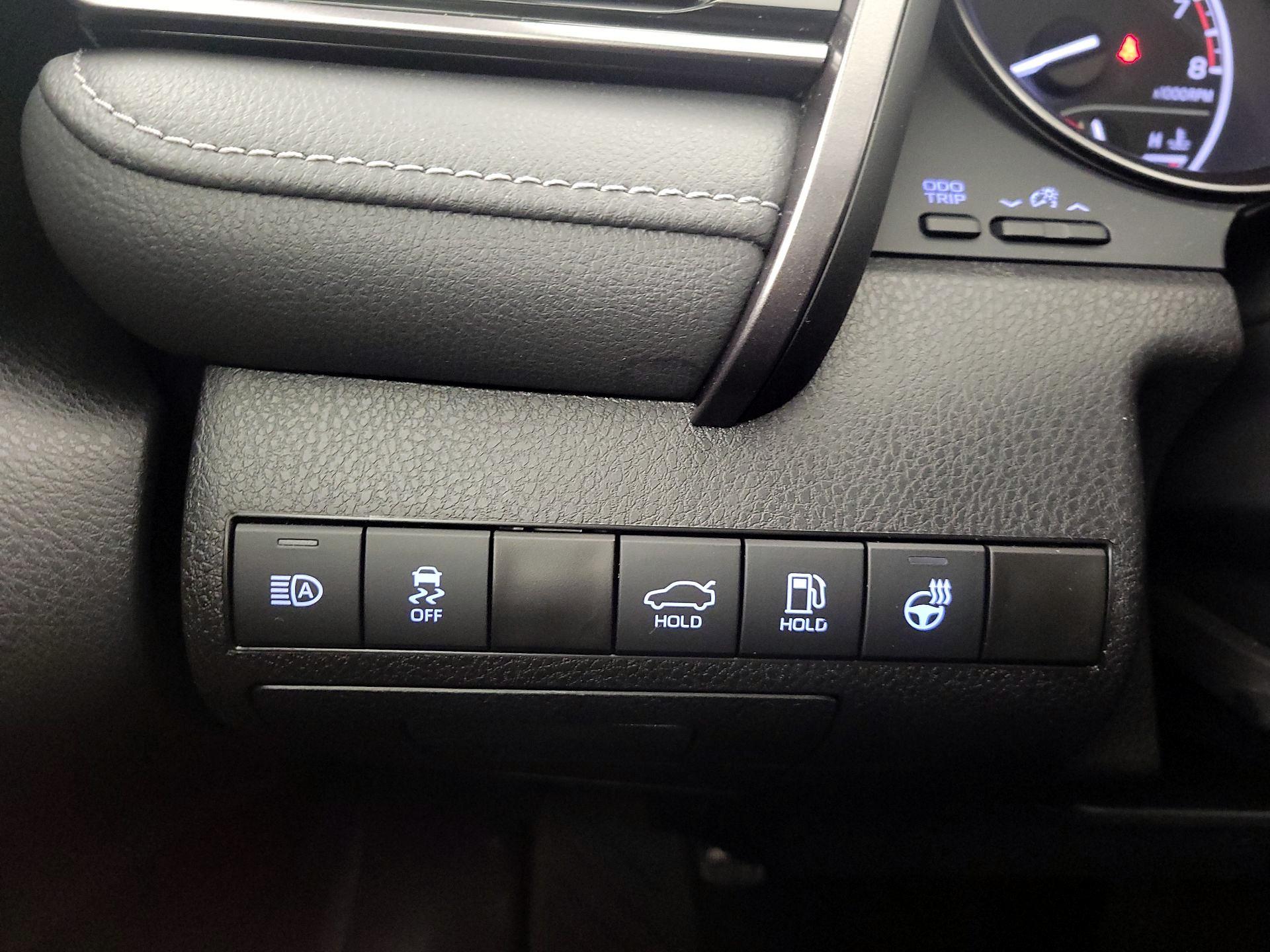 Thumbnail: 2023 Toyota Camry - 13