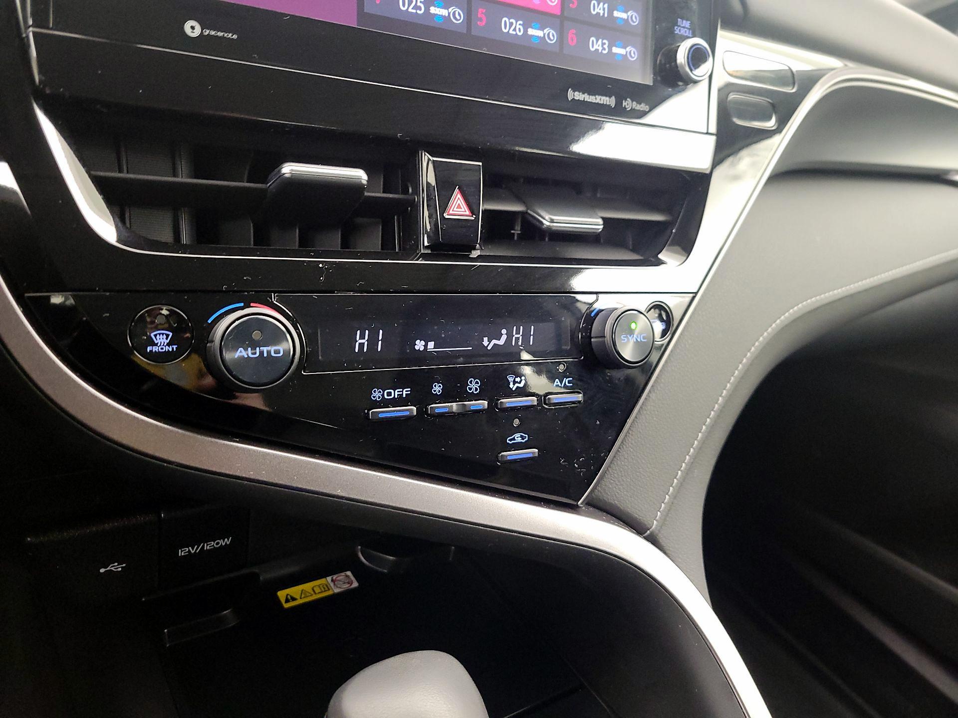 Thumbnail: 2023 Toyota Camry - 16