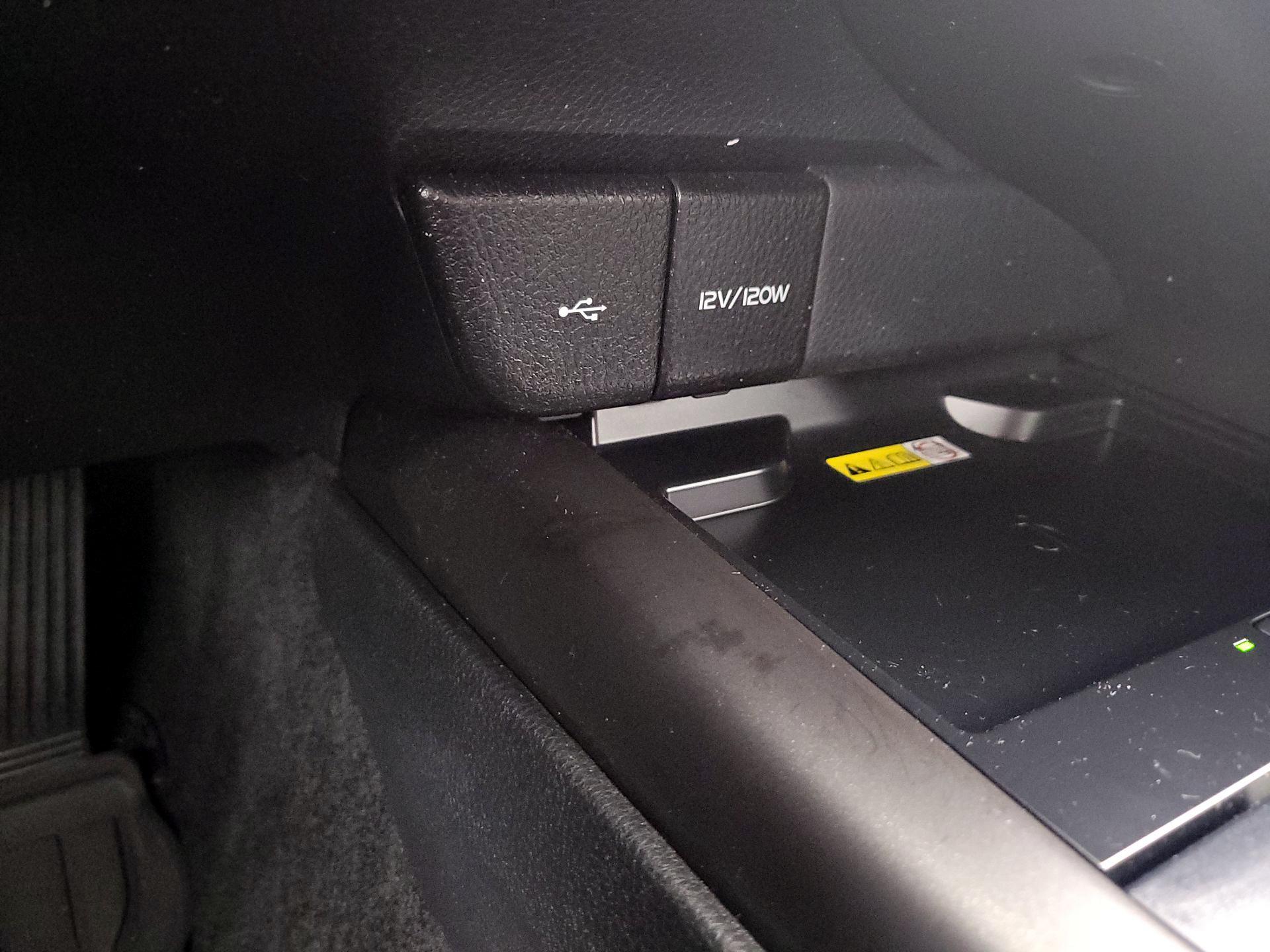 Thumbnail: 2023 Toyota Camry - 18