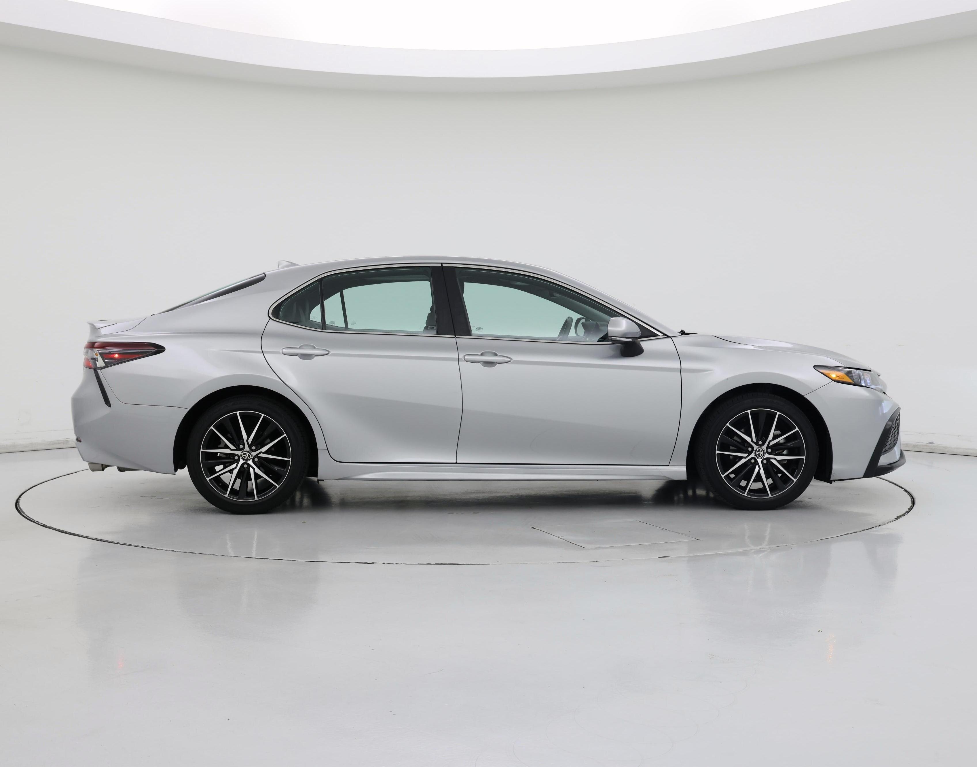 Thumbnail: 2023 Toyota Camry - 7