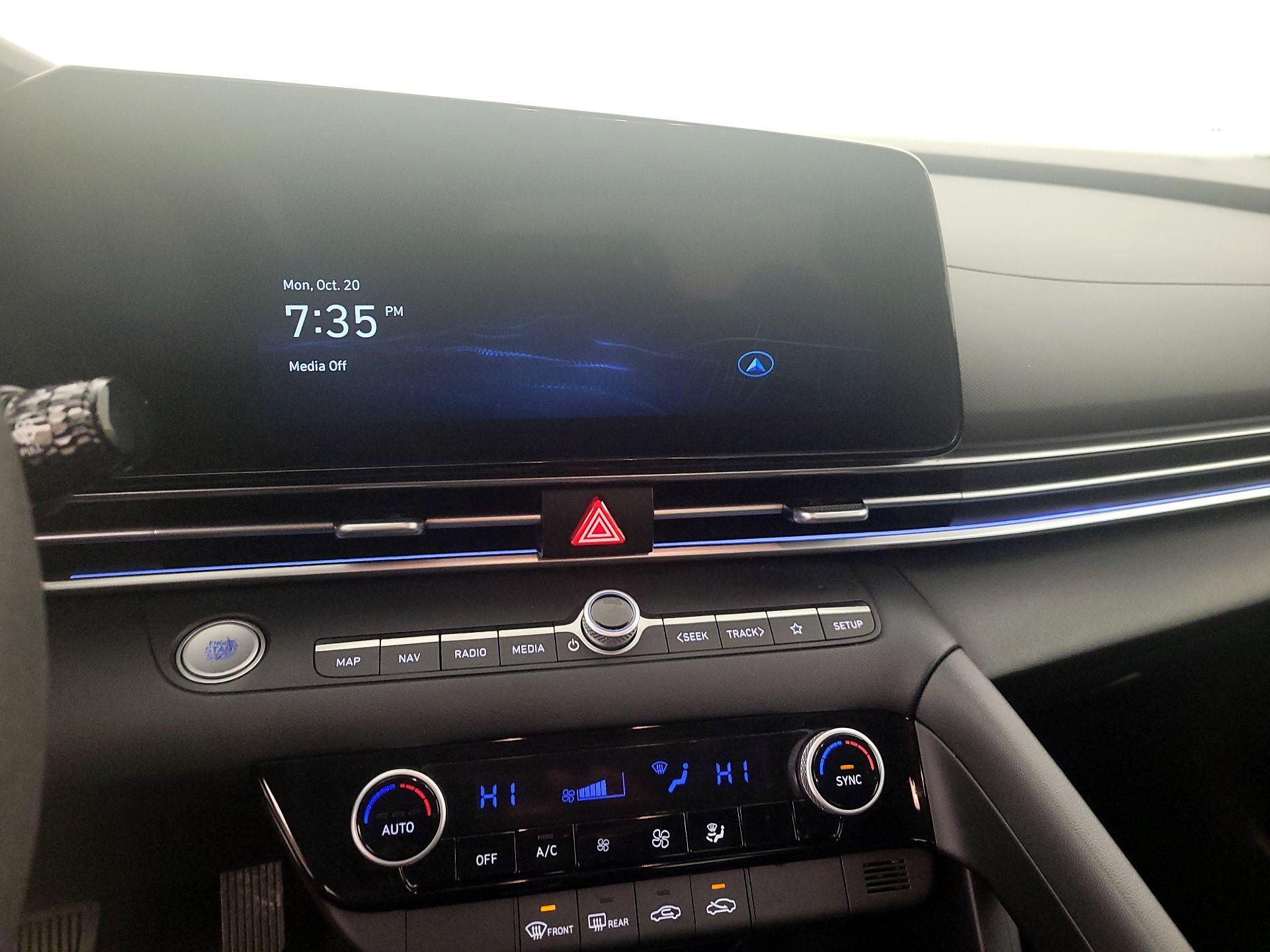 Thumbnail: 2024 Hyundai Elantra - 15