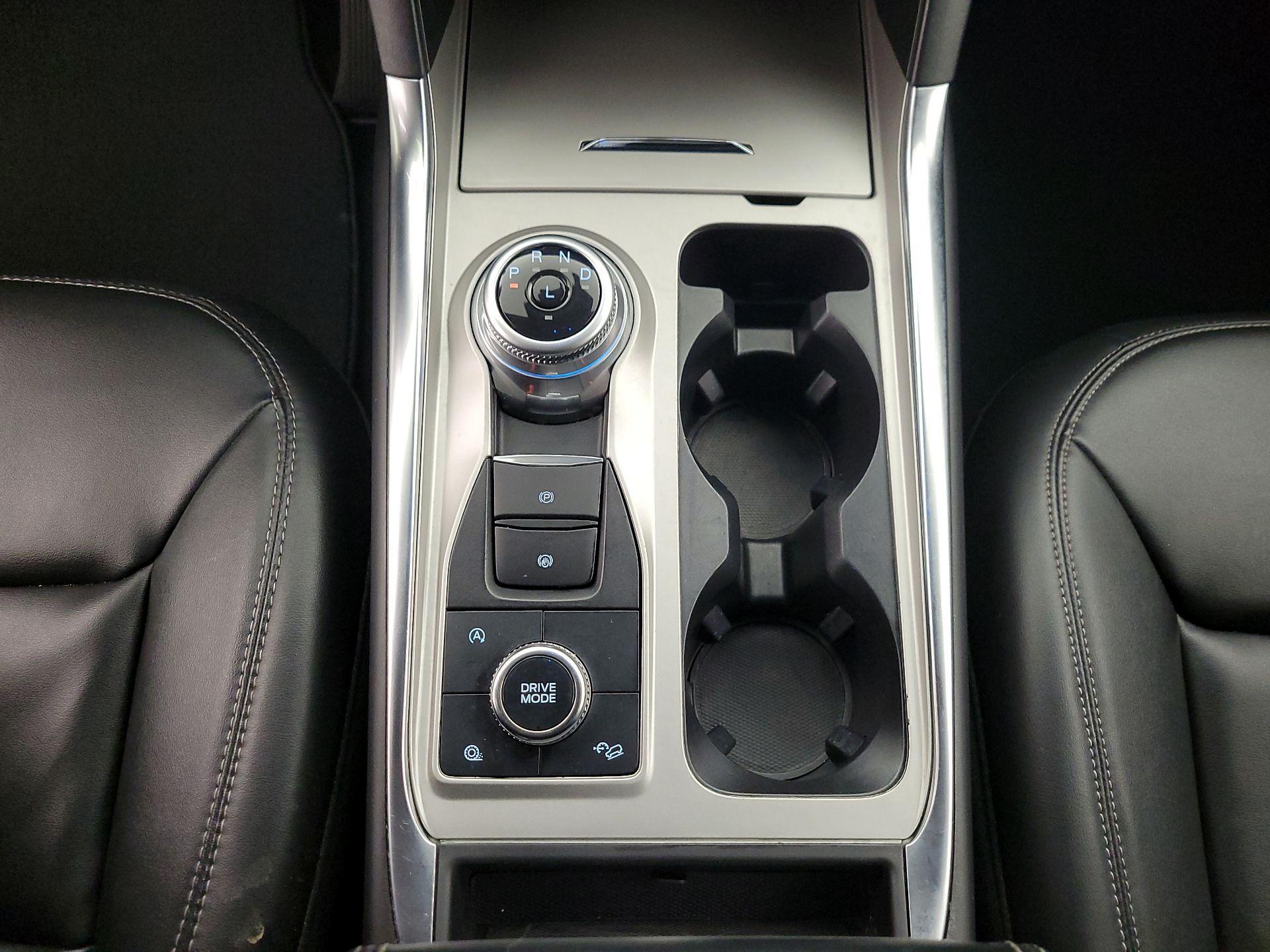 Thumbnail: 2023 Ford Explorer - 17