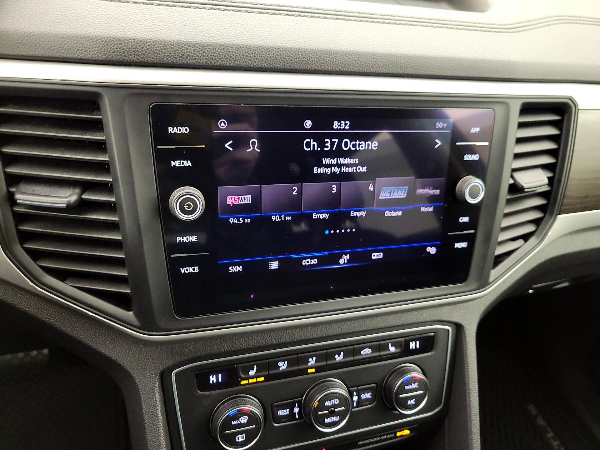 Thumbnail: 2021 Volkswagen Atlas - 15