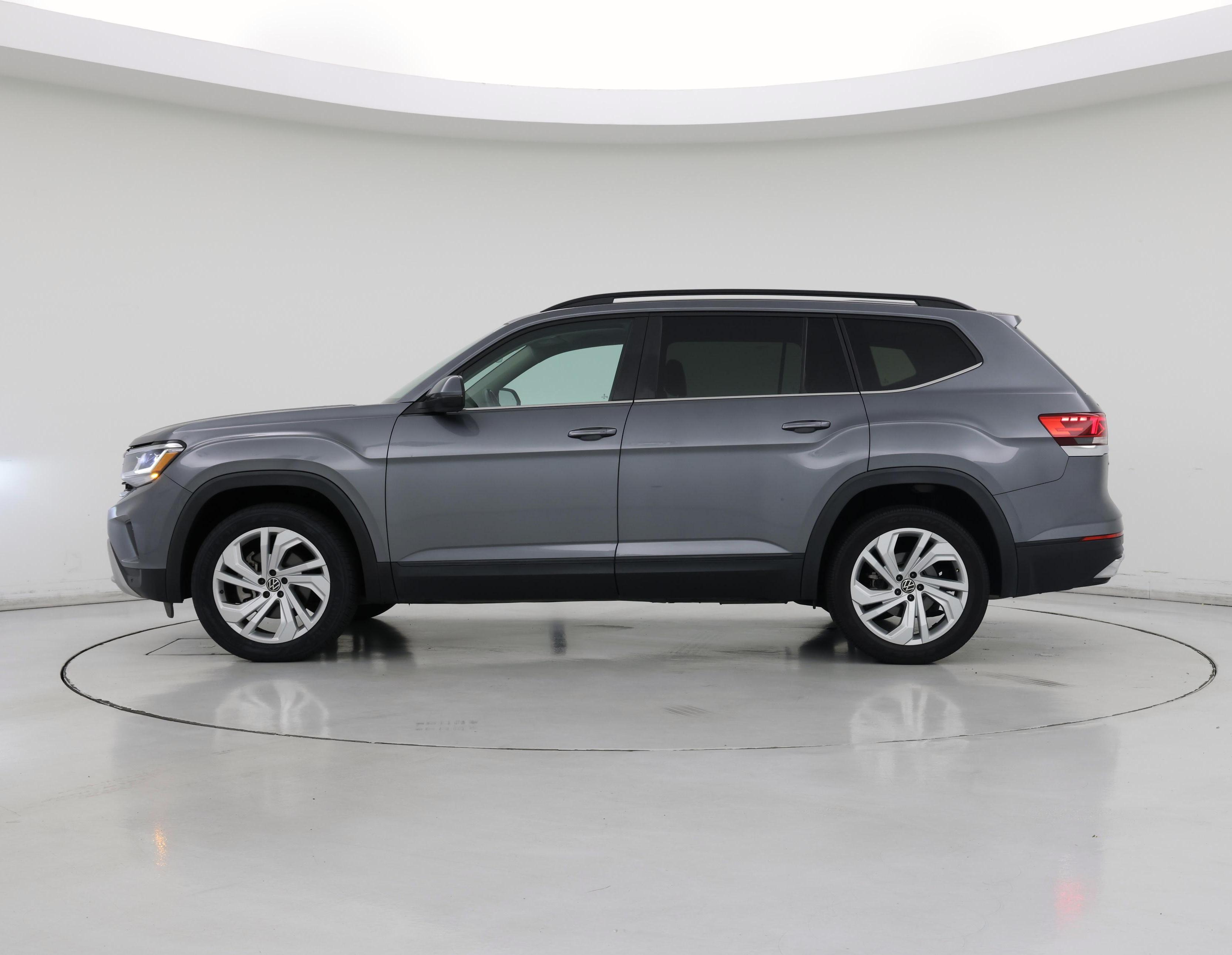 Thumbnail: 2021 Volkswagen Atlas - 3