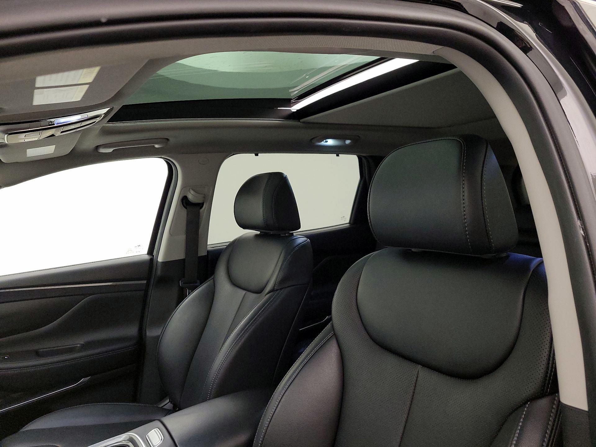 Thumbnail: 2023 Hyundai Santa Fe - 20
