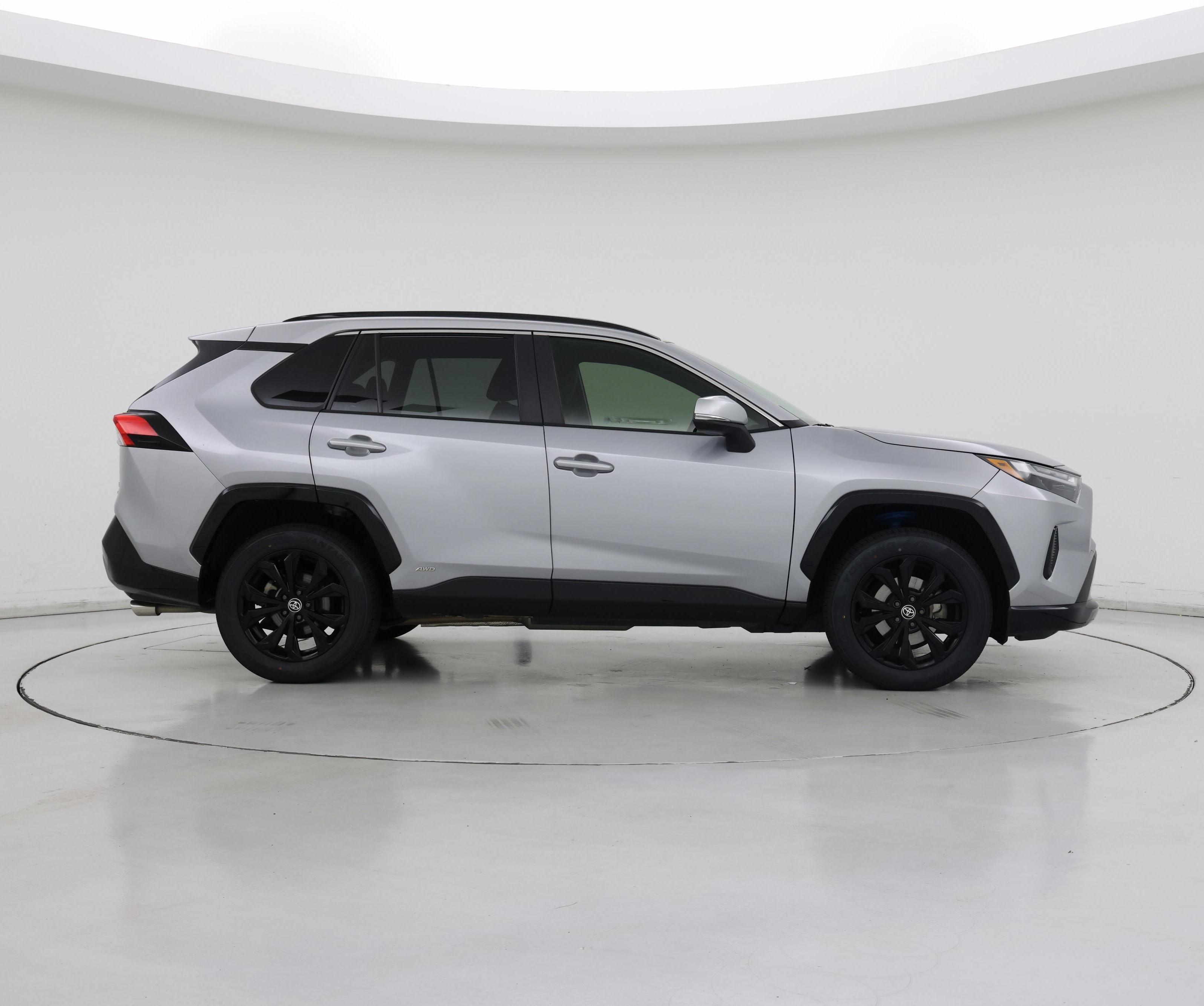 Thumbnail: 2022 Toyota RAV4 - 7