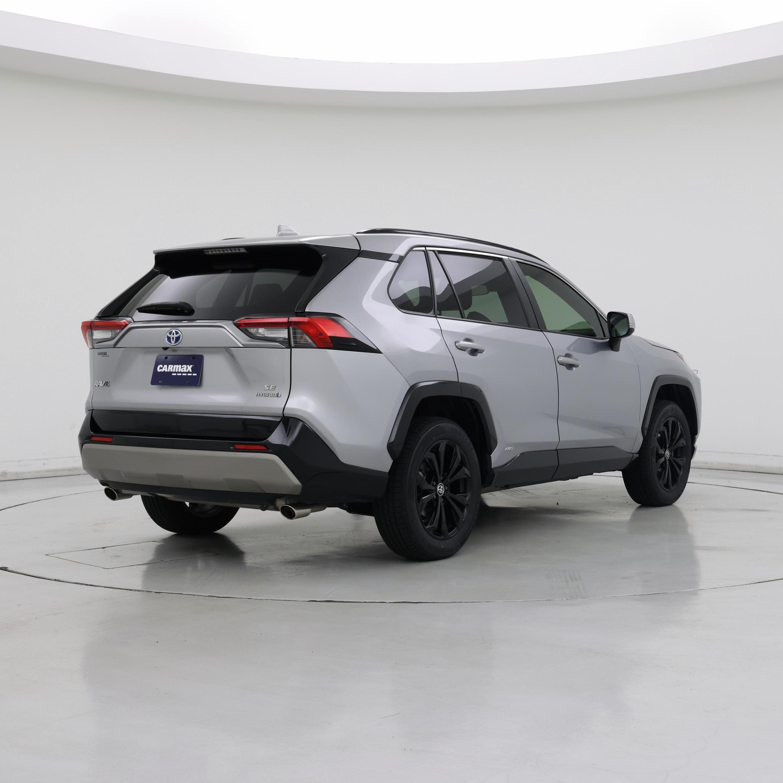 Thumbnail: 2022 Toyota RAV4 - 8