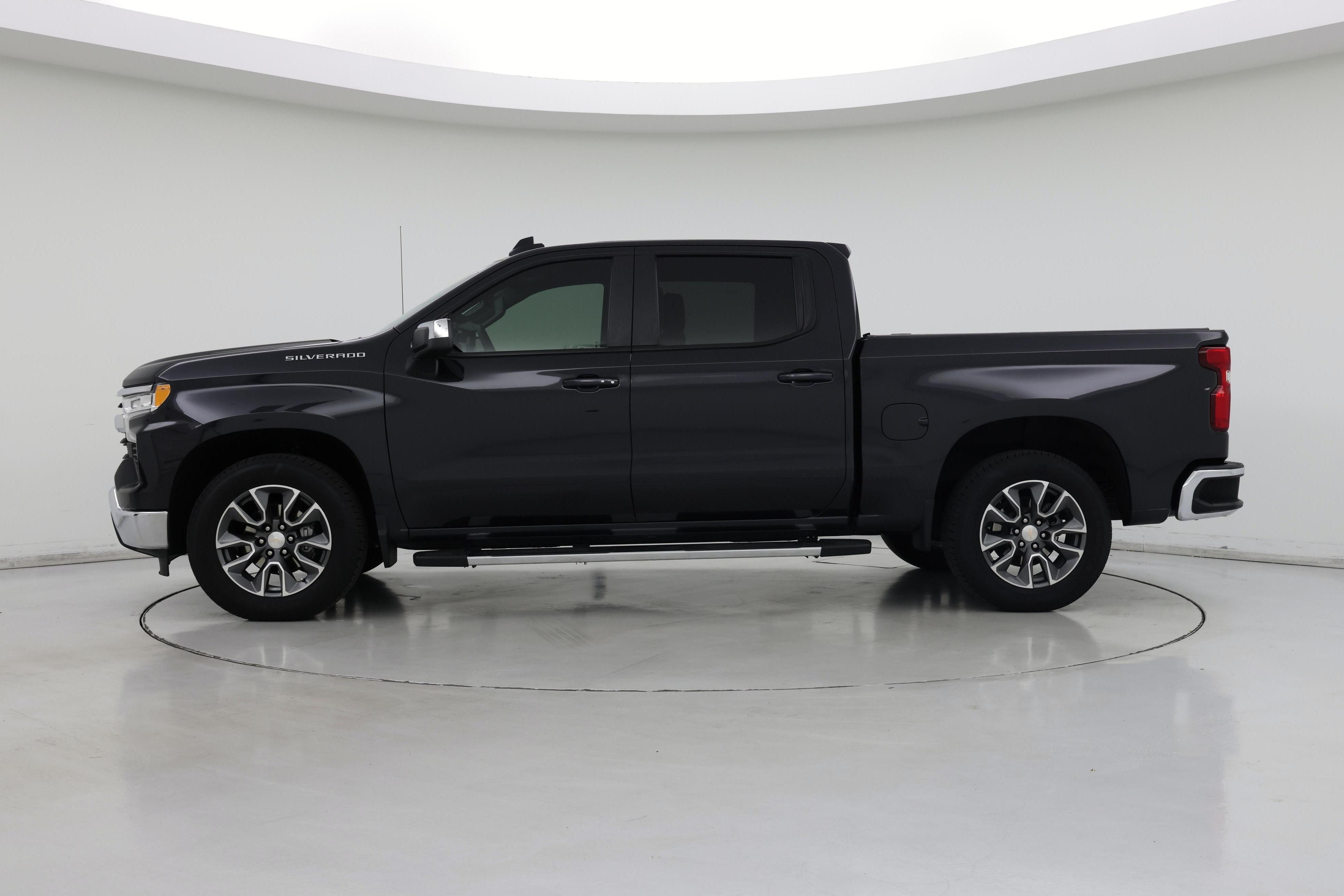 Thumbnail: 2024 Chevrolet Silverado 1500 - 3