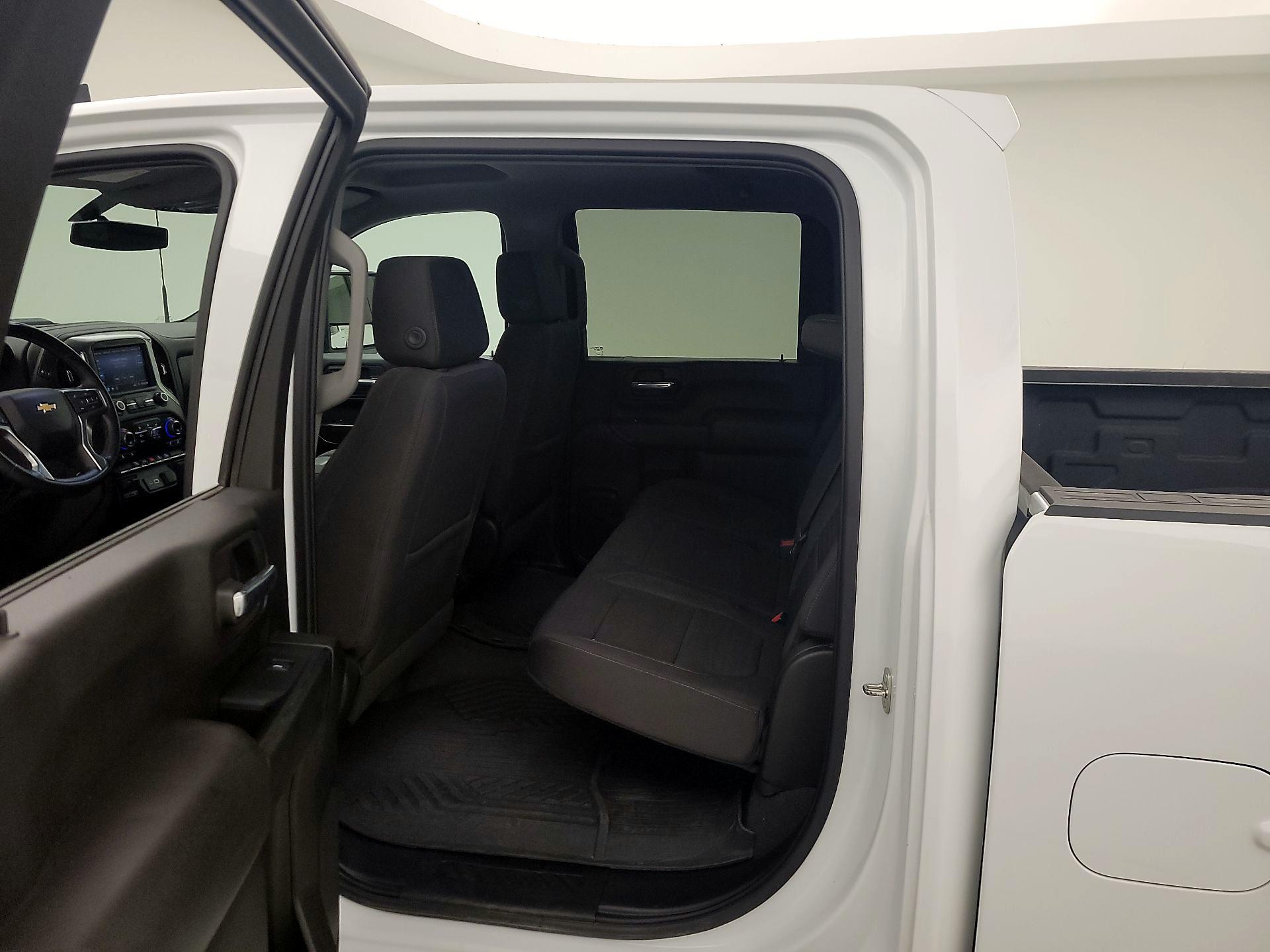 Thumbnail: 2023 Chevrolet Silverado 2500 - 19