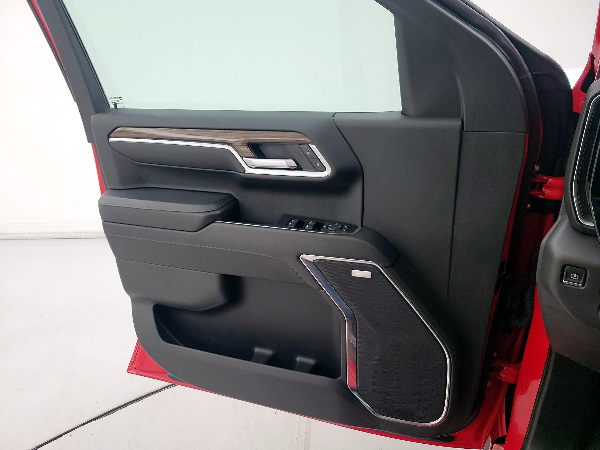 Thumbnail: 2023 Chevrolet Silverado 1500 - 12