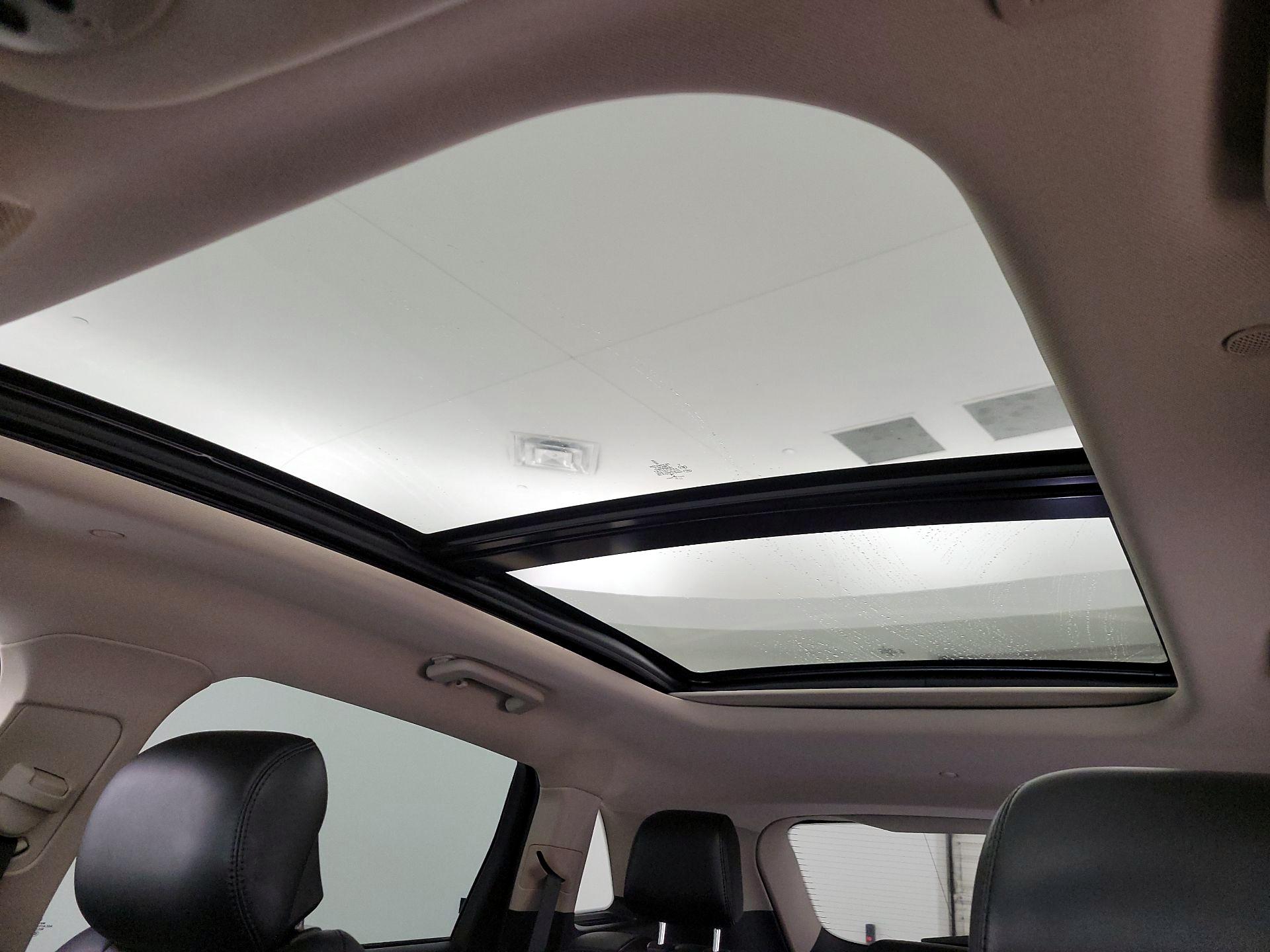 Thumbnail: 2022 Lincoln Nautilus - 20