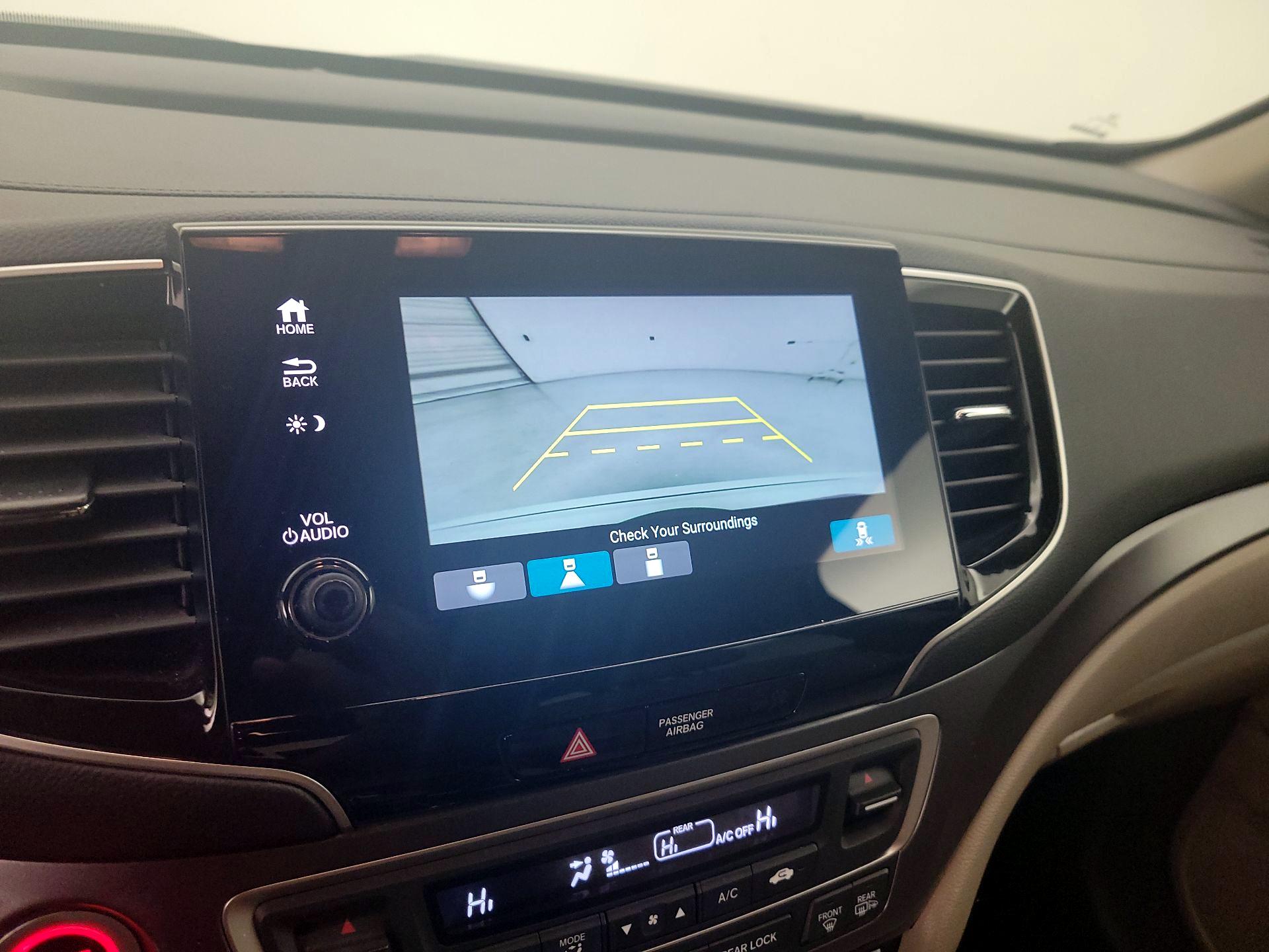 Thumbnail: 2020 Honda Pilot - 14