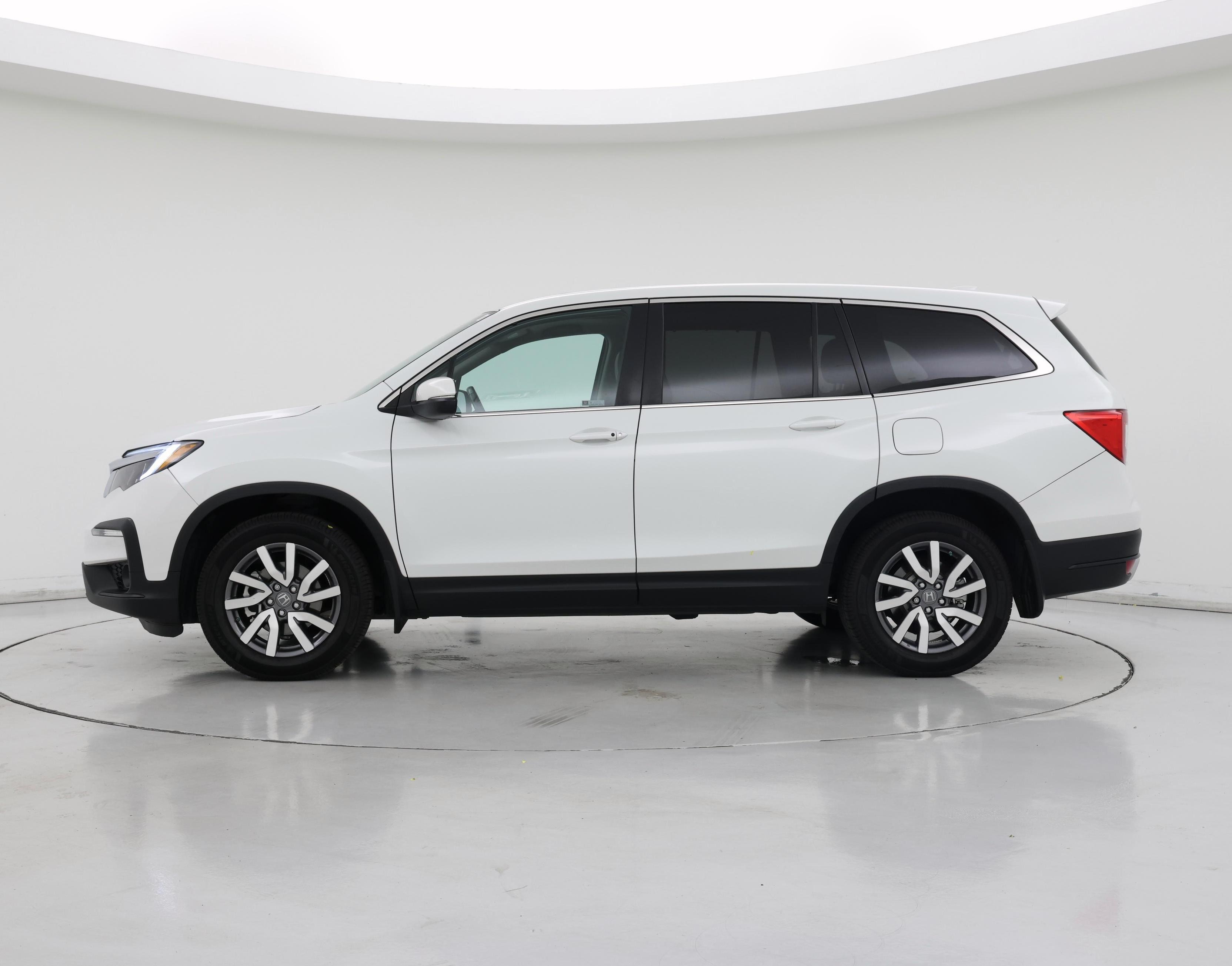 Thumbnail: 2020 Honda Pilot - 3