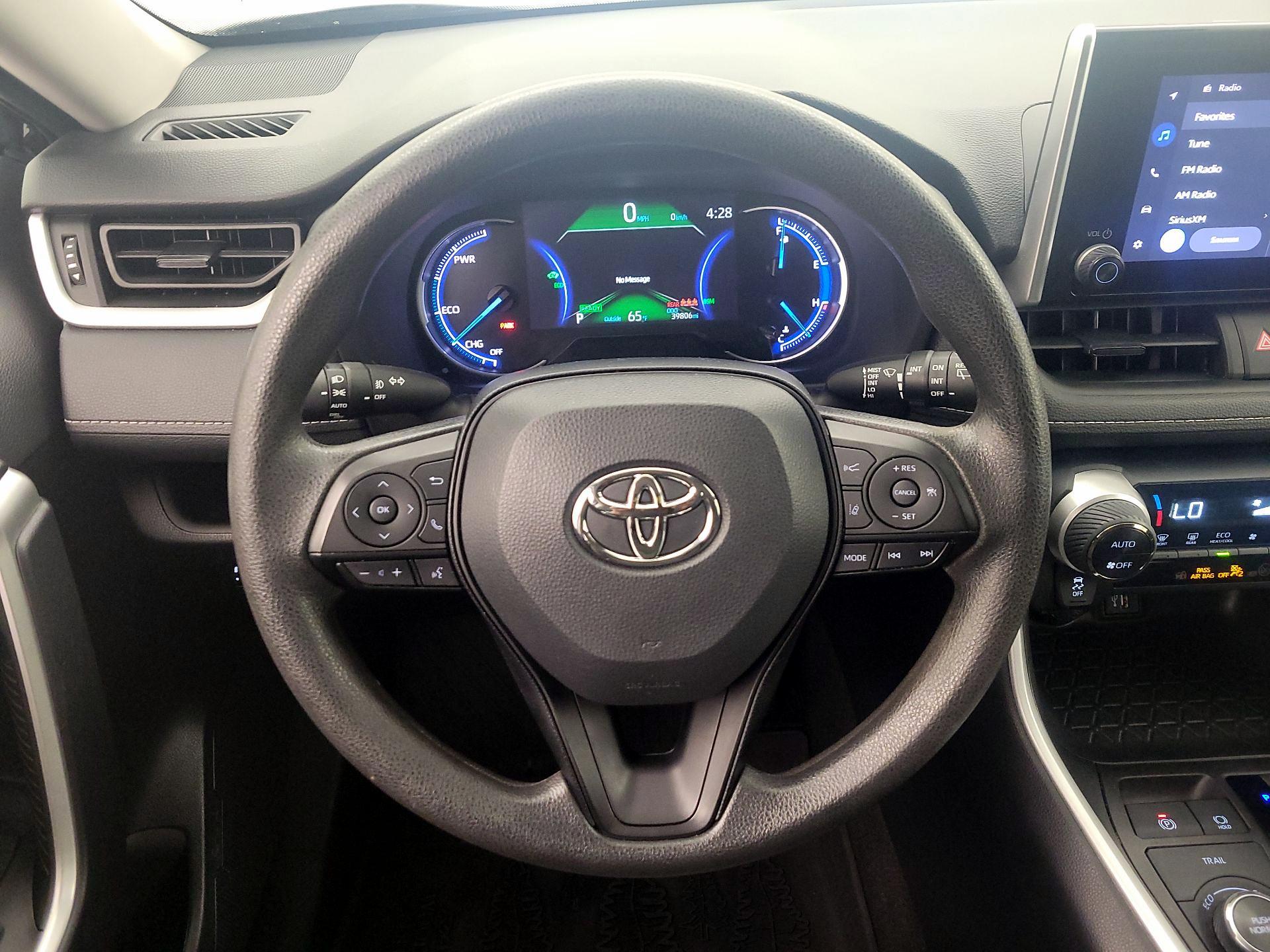 Thumbnail: 2023 Toyota RAV4 - 10