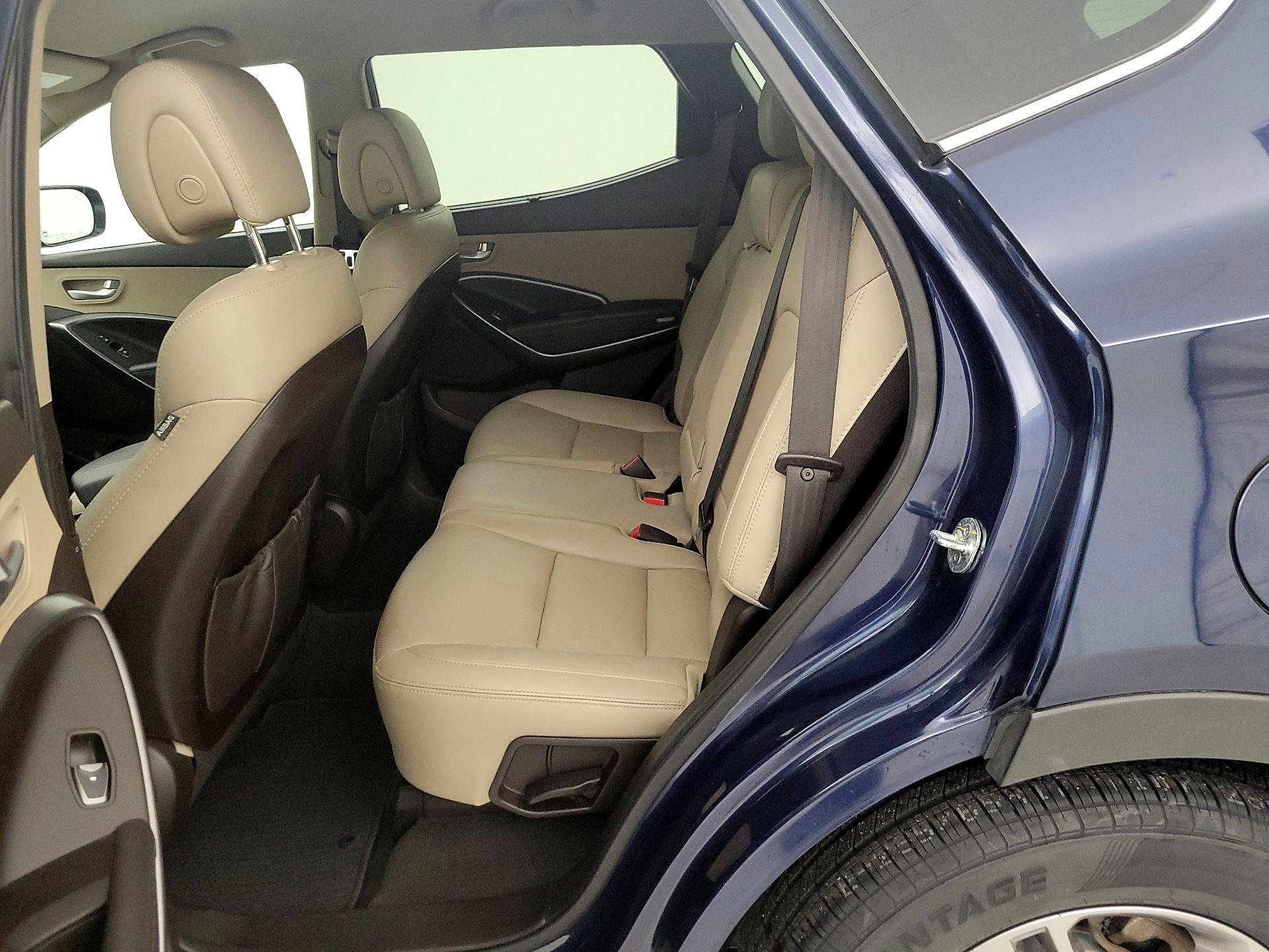 Thumbnail: 2017 Hyundai Santa Fe - 18