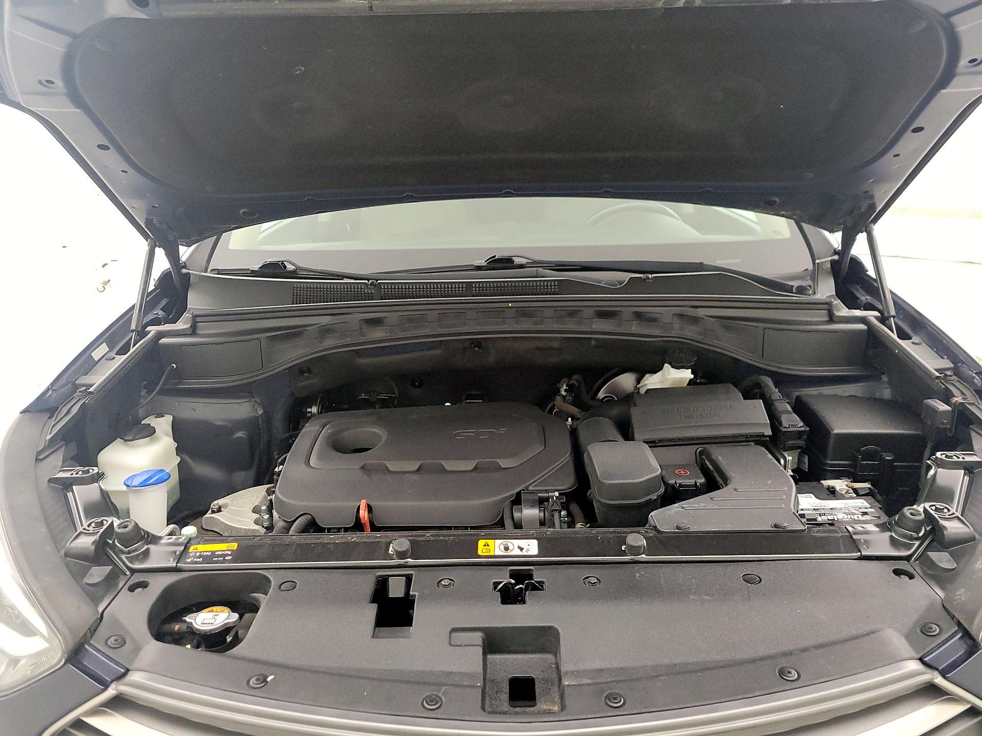 Thumbnail: 2017 Hyundai Santa Fe - 20