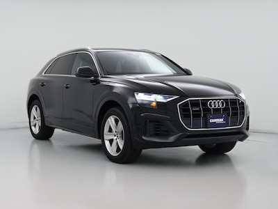 Black 2019 Audi Q8 Premium