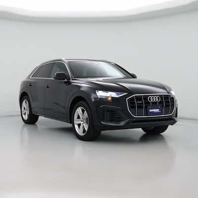 Black 2019 Audi Q8 Premium