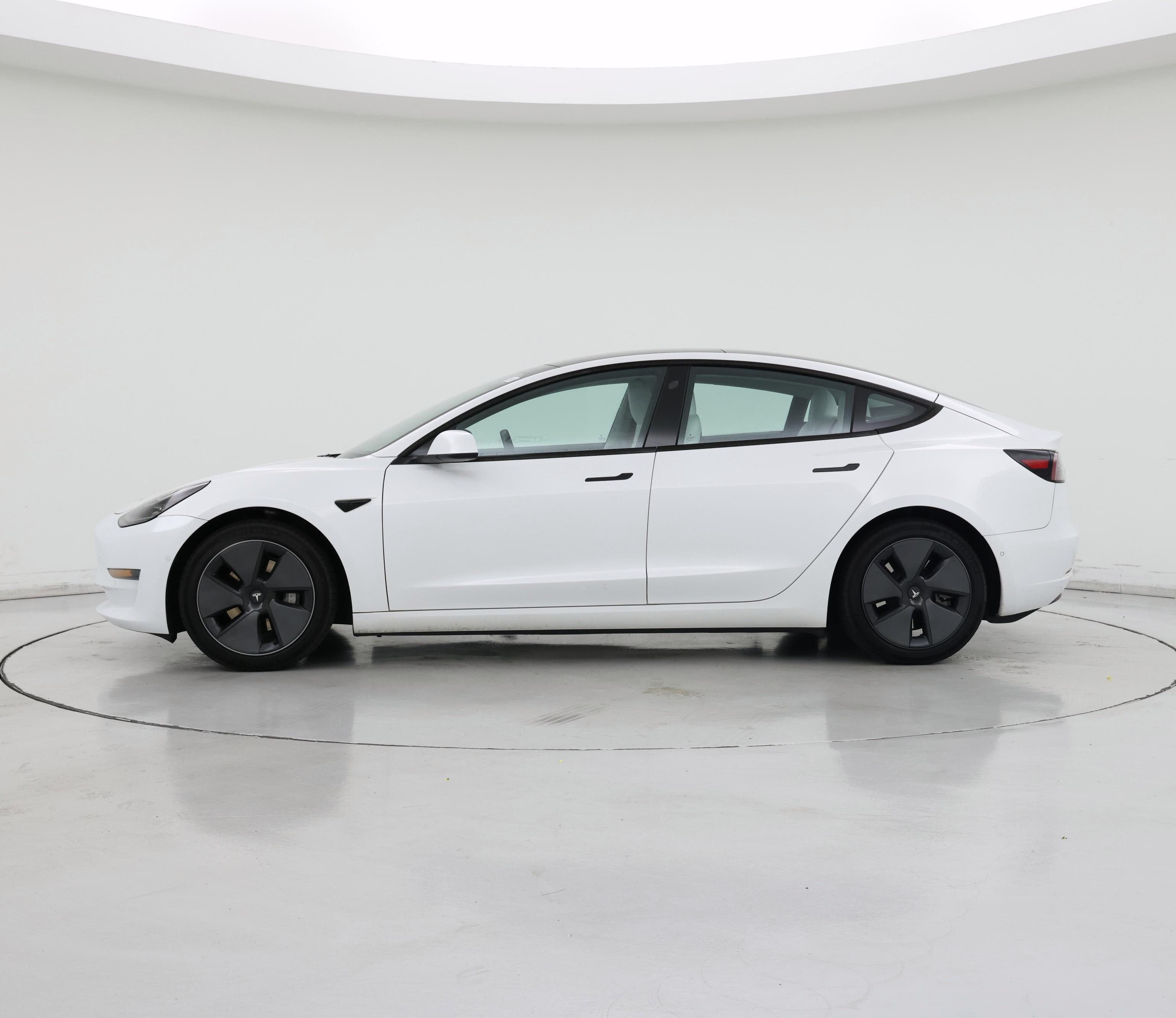 Thumbnail: 2021 Tesla Model 3 - 3