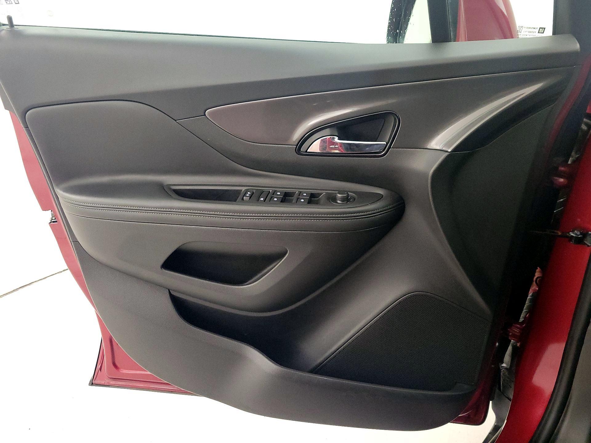 Thumbnail: 2018 Buick Encore - 12
