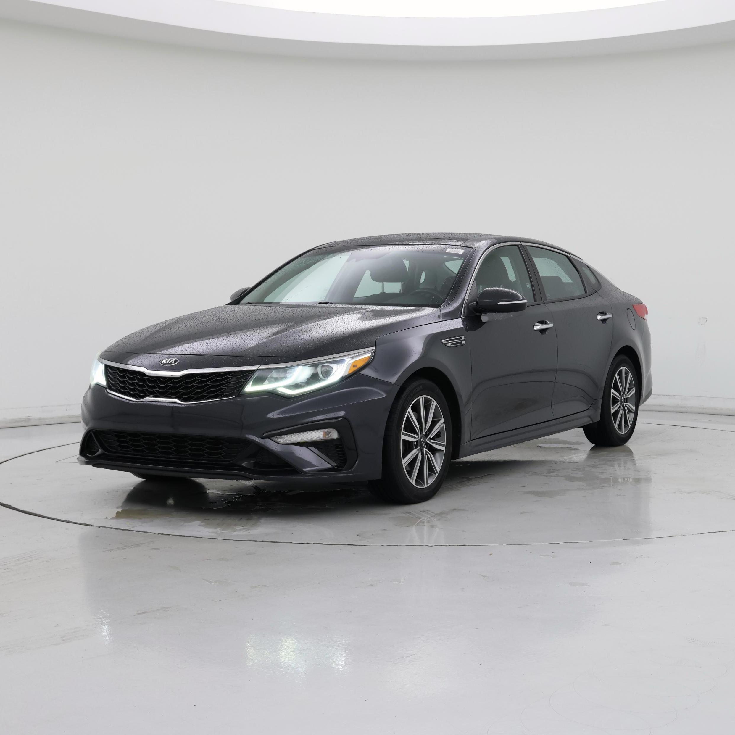 Thumbnail: 2019 Kia Optima - 4