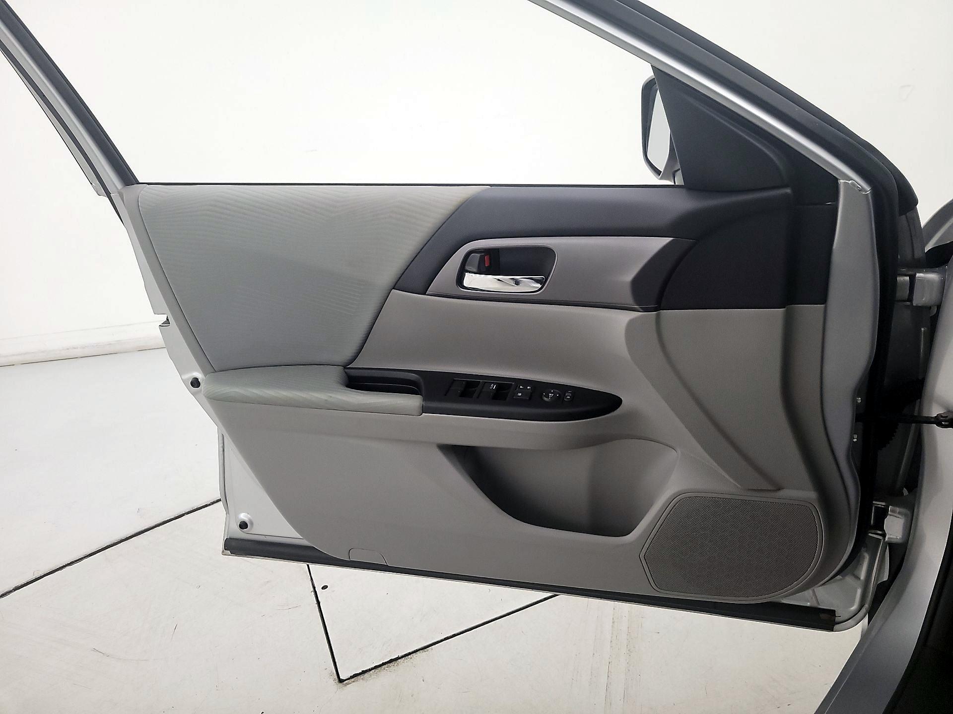 Thumbnail: 2014 Honda Accord - 12