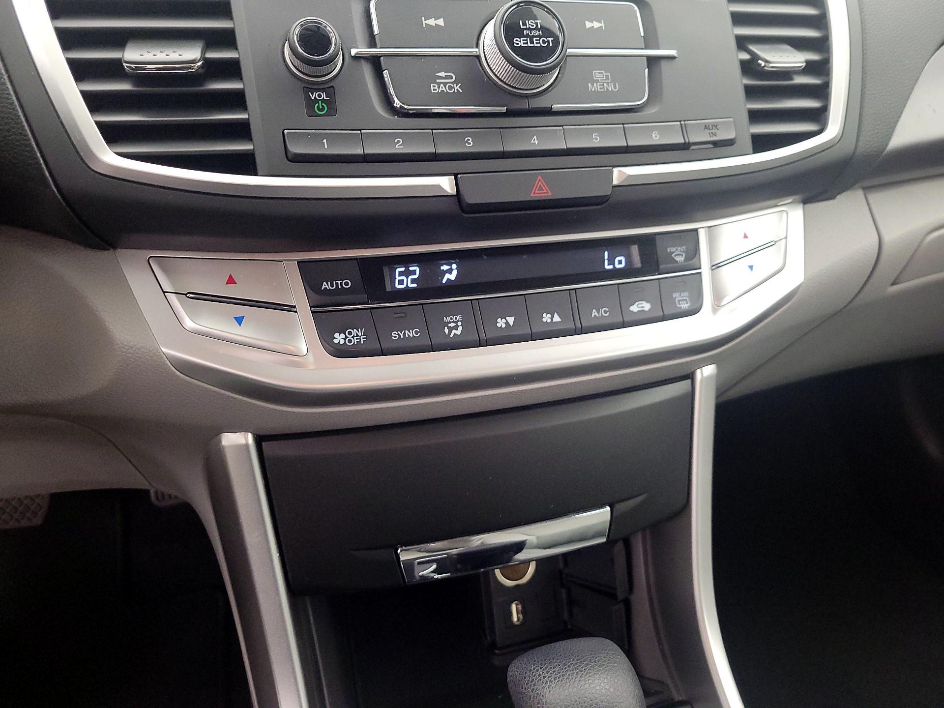 Thumbnail: 2014 Honda Accord - 16