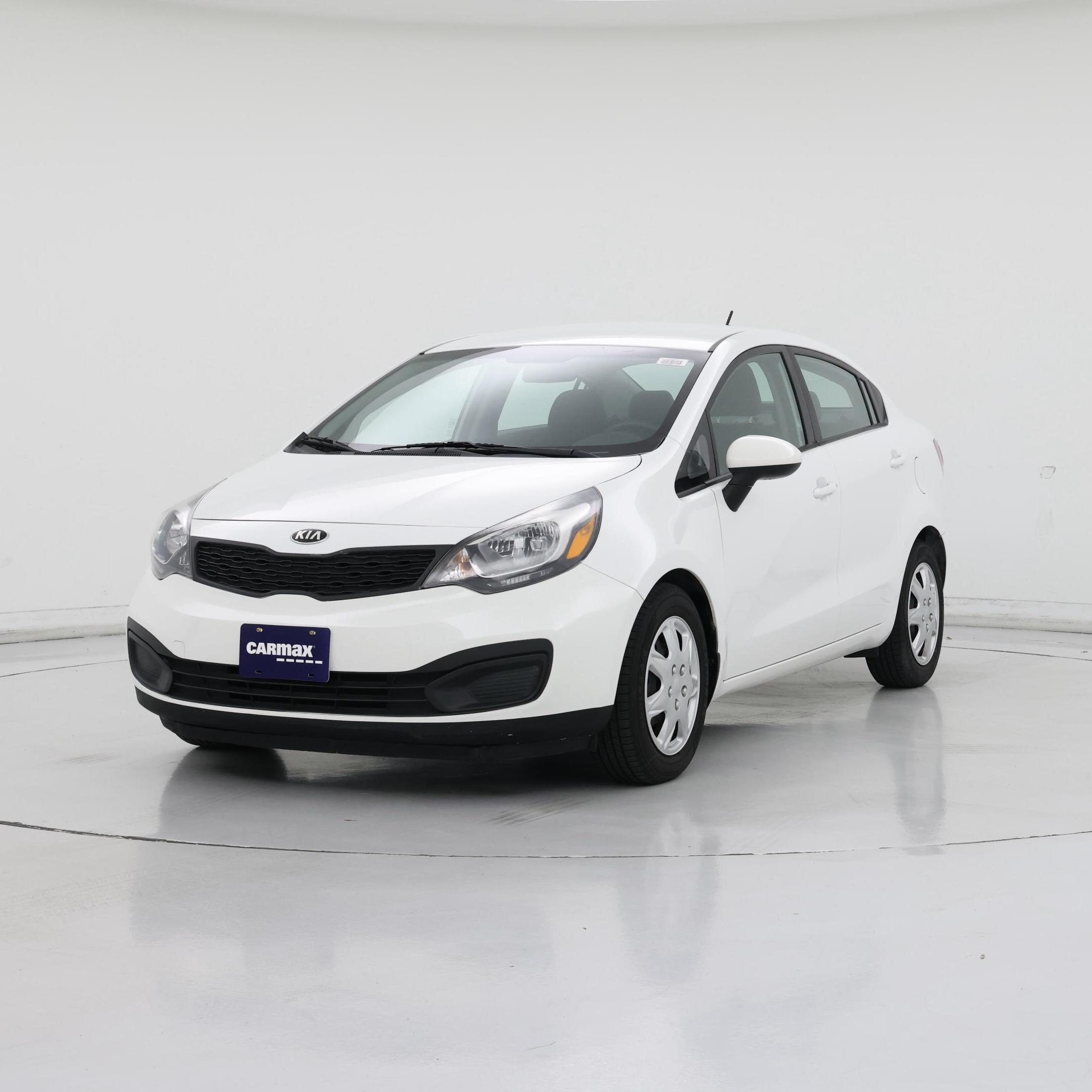 Thumbnail: 2015 Kia Rio - 4