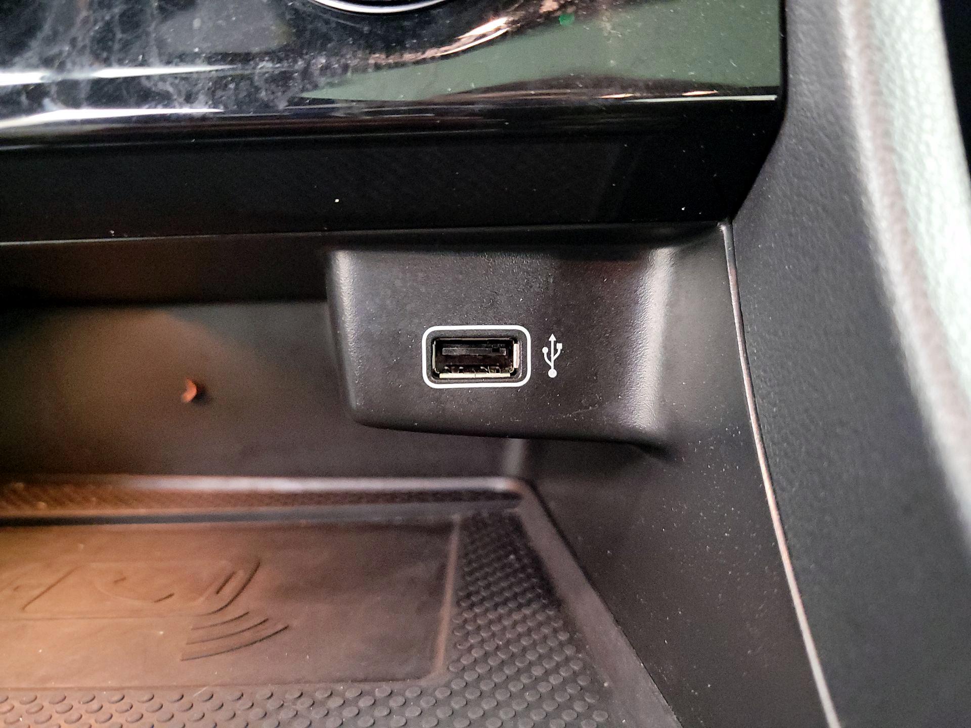 Thumbnail: 2020 Volkswagen Jetta - 18