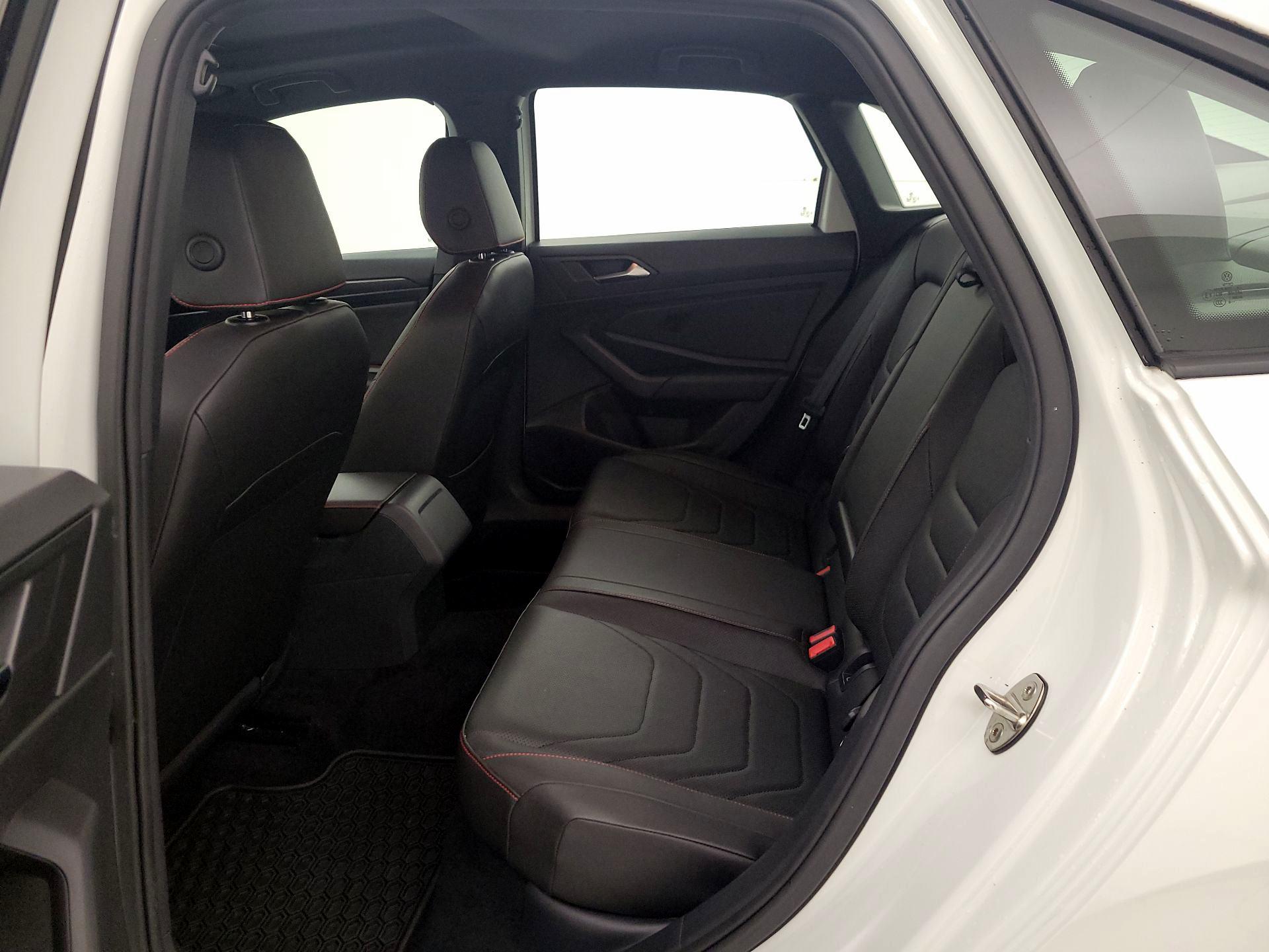 Thumbnail: 2020 Volkswagen Jetta - 20