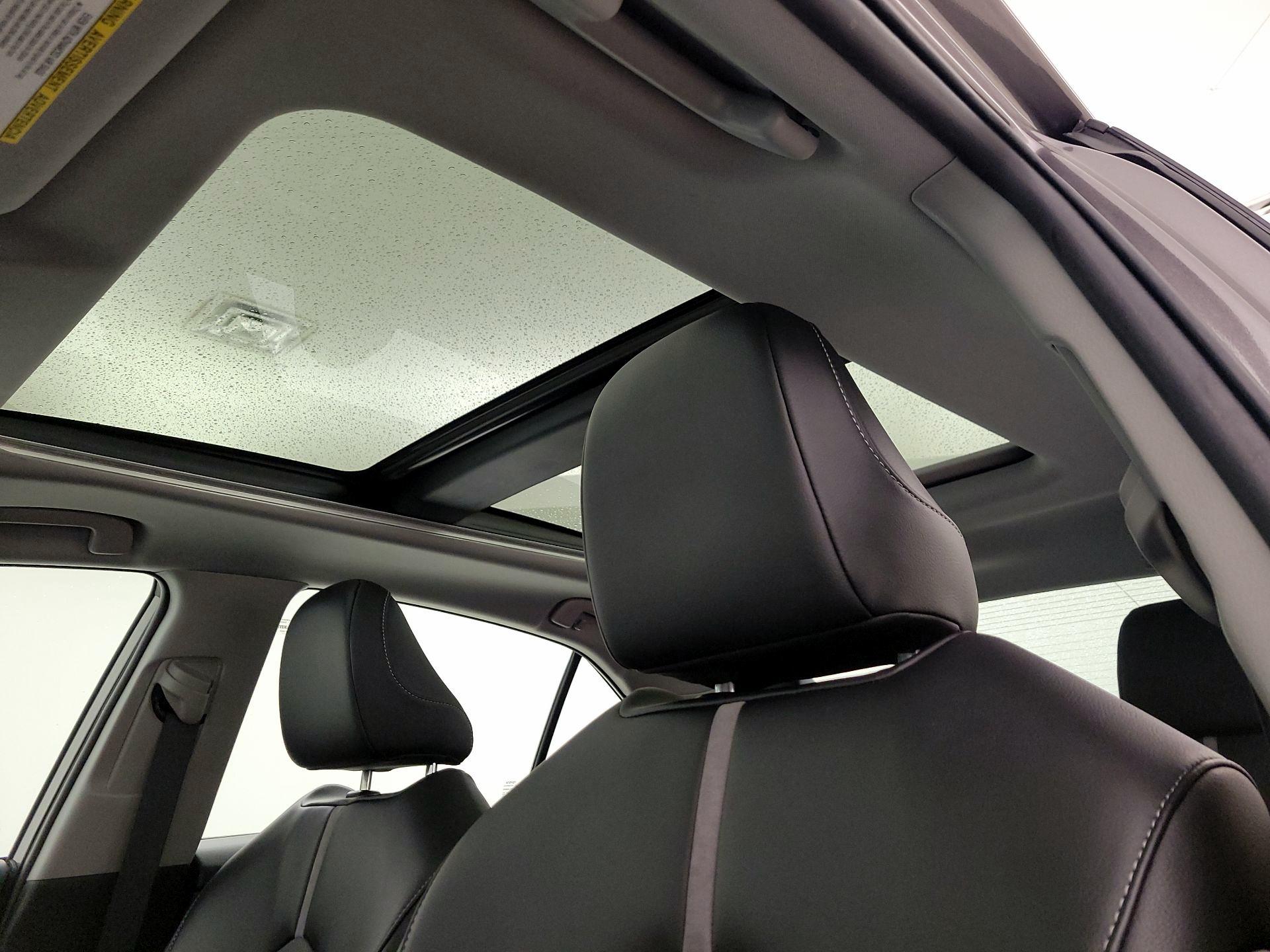 Thumbnail: 2022 Toyota Camry - 19