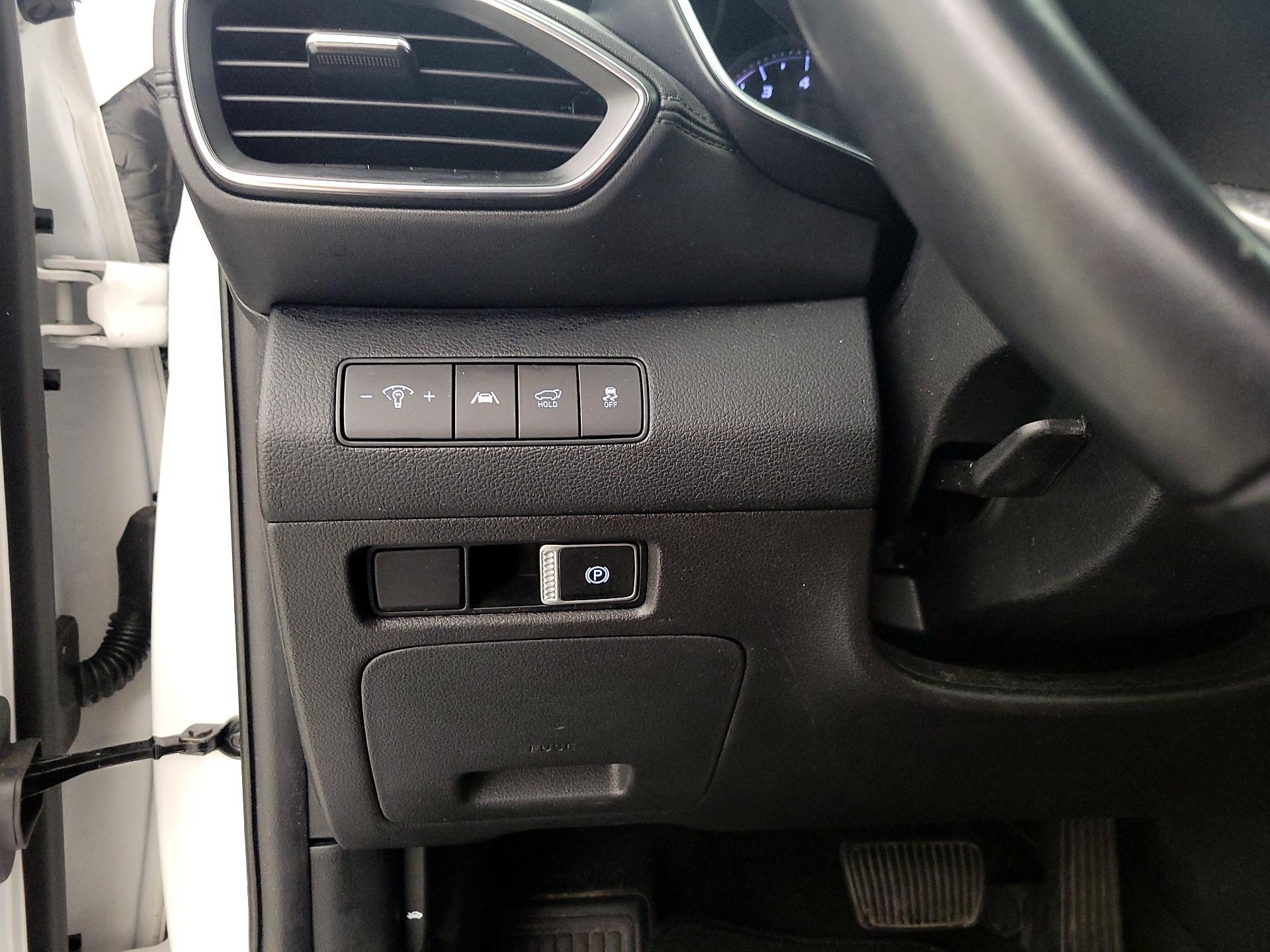 Thumbnail: 2023 Hyundai Santa Fe - 13