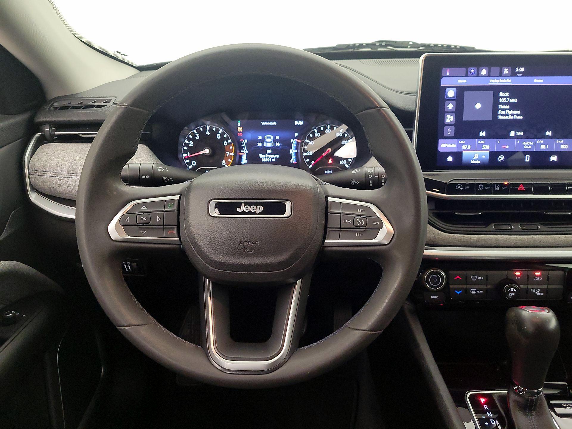 Thumbnail: 2022 Jeep Compass - 10