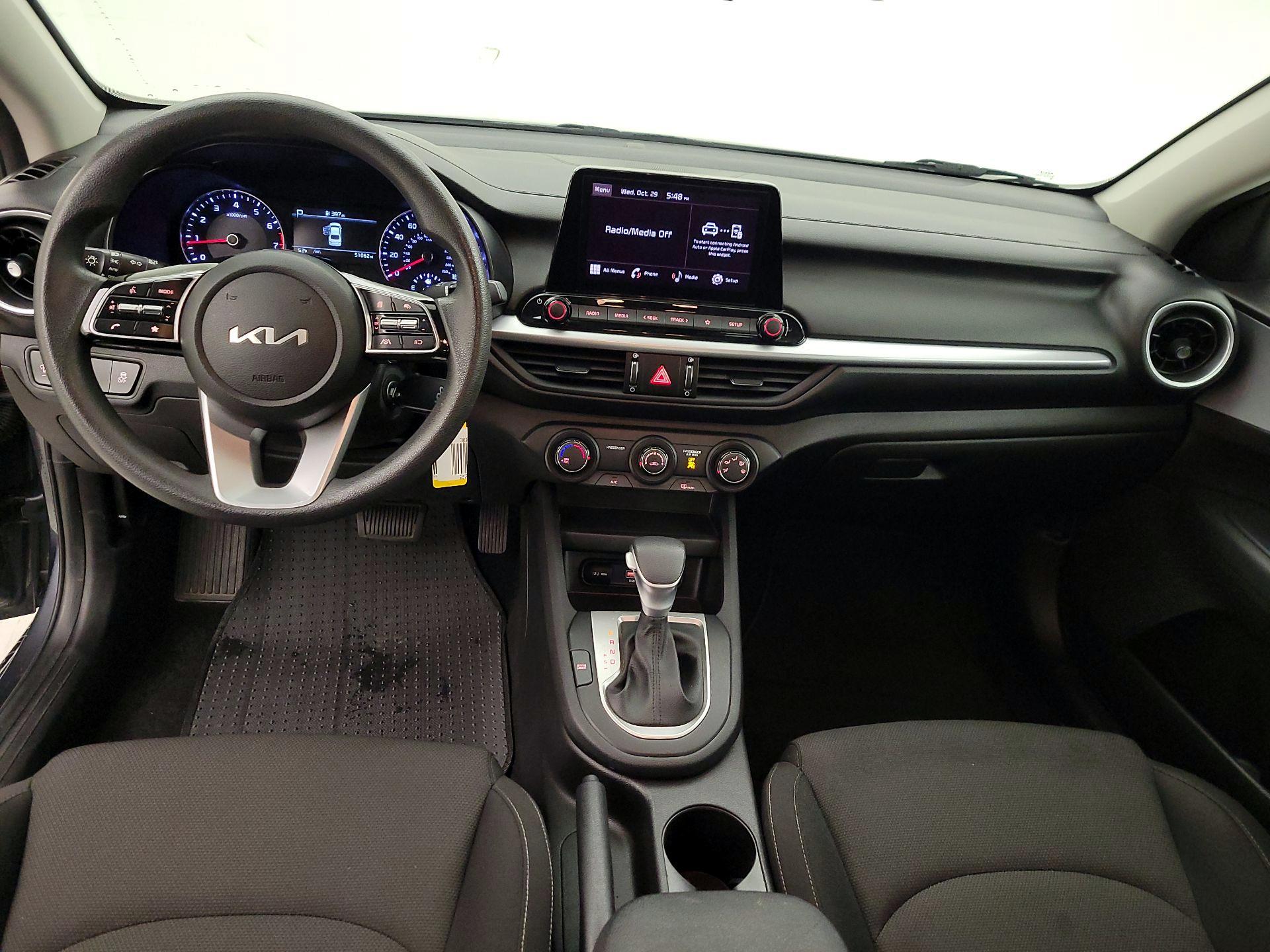 Thumbnail: 2023 Kia Forte - 9