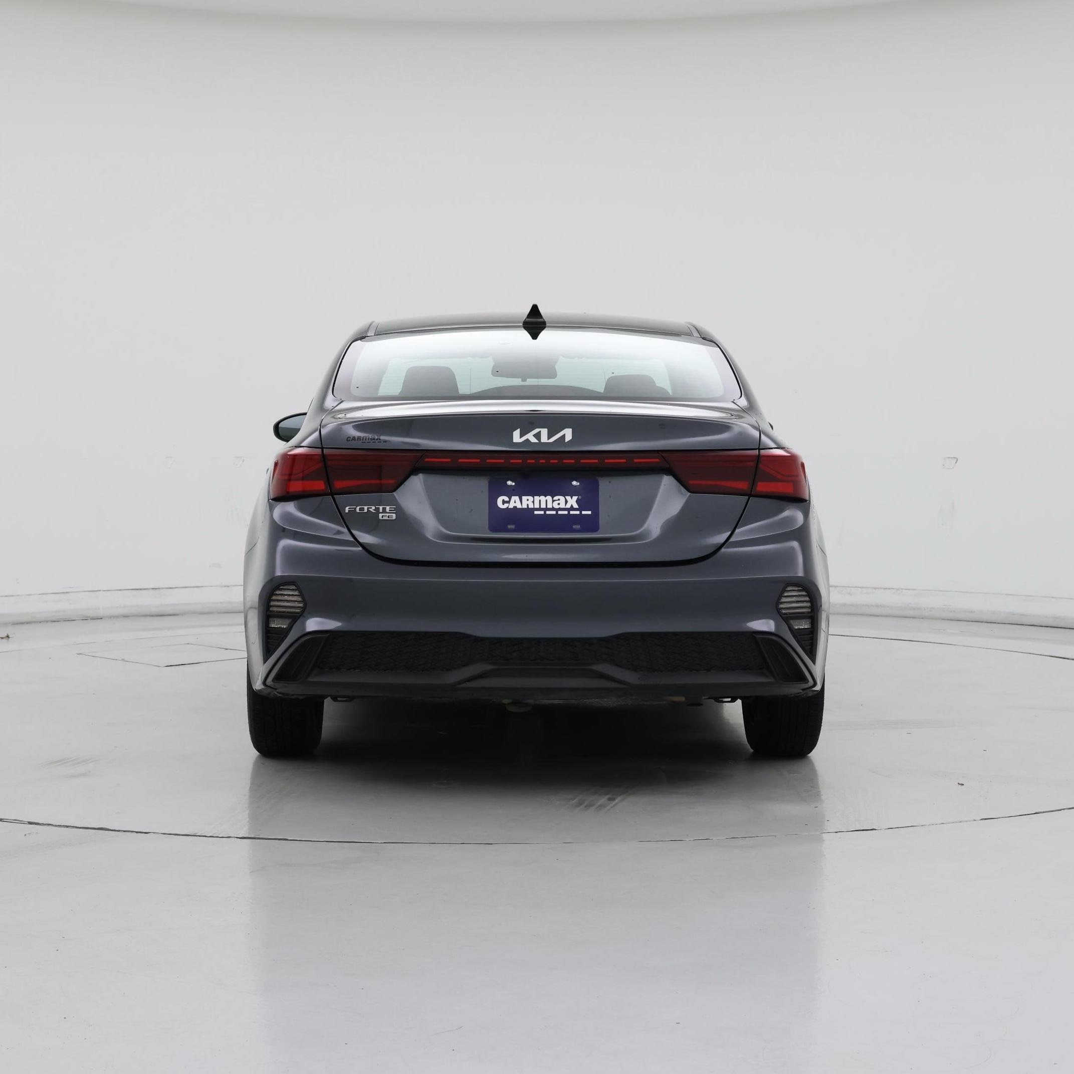 Thumbnail: 2023 Kia Forte - 6