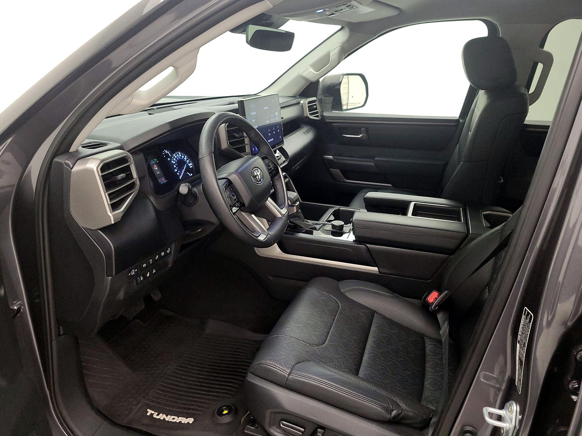 Thumbnail: 2022 Toyota Tundra - 11