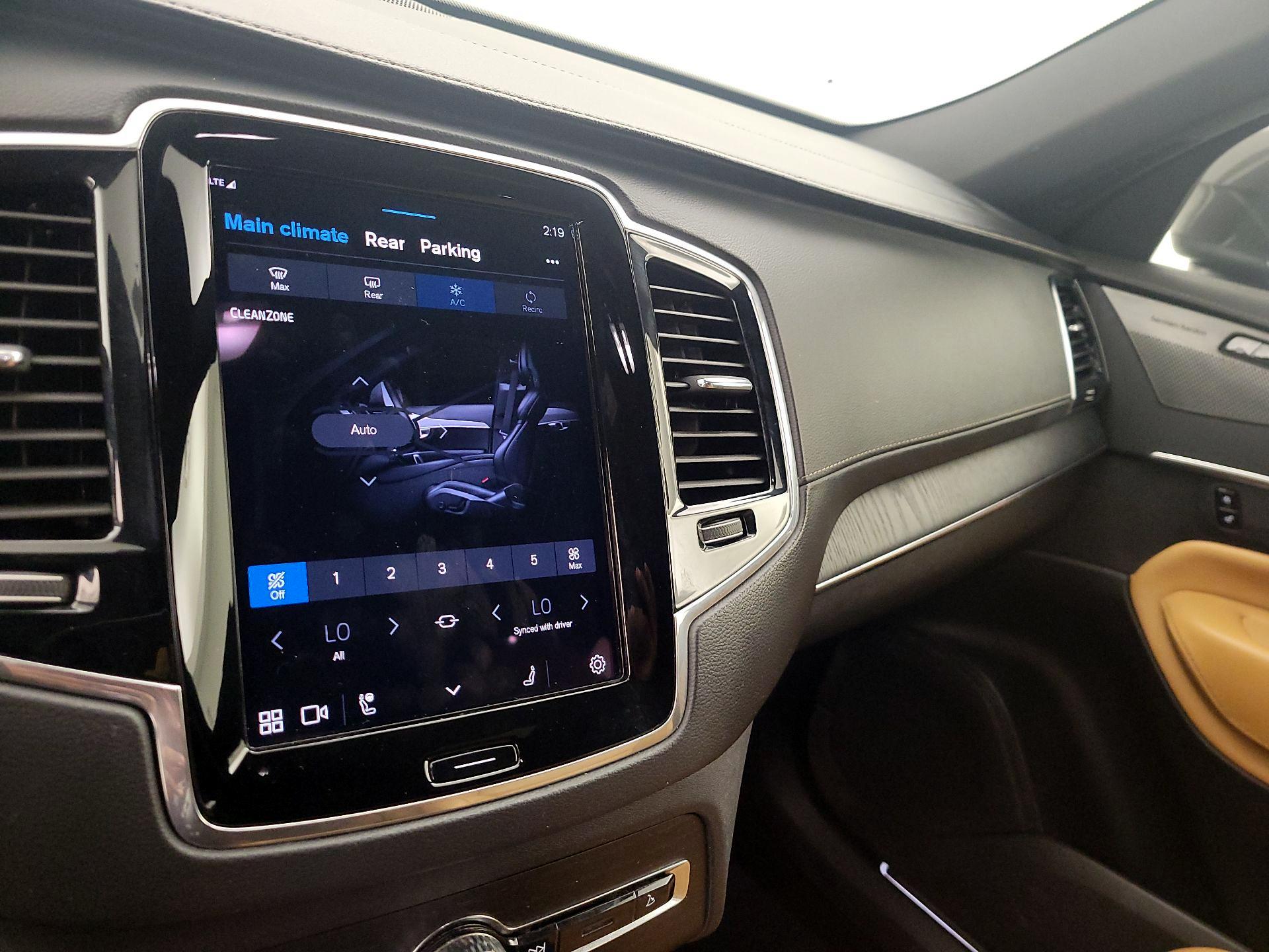 Thumbnail: 2023 Volvo XC90 - 16