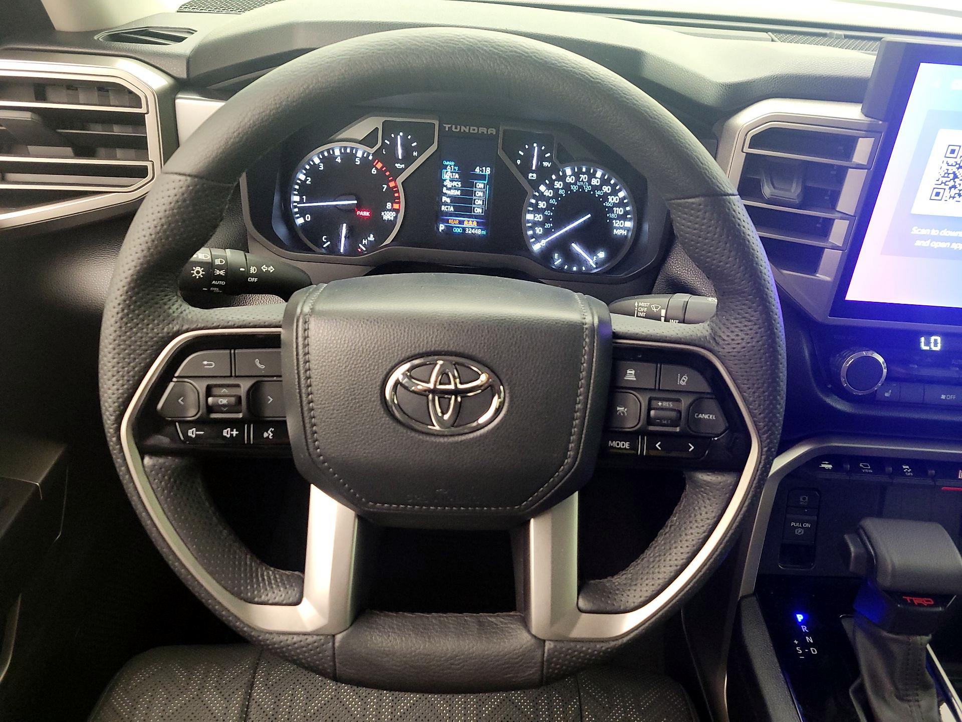 Thumbnail: 2022 Toyota Tundra - 10