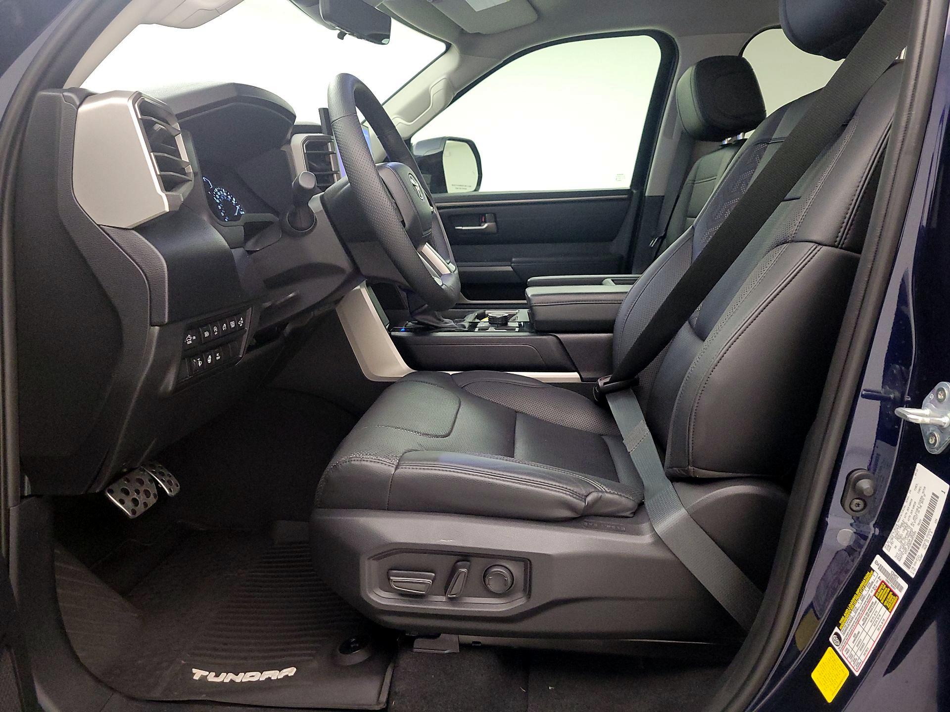 Thumbnail: 2022 Toyota Tundra - 11