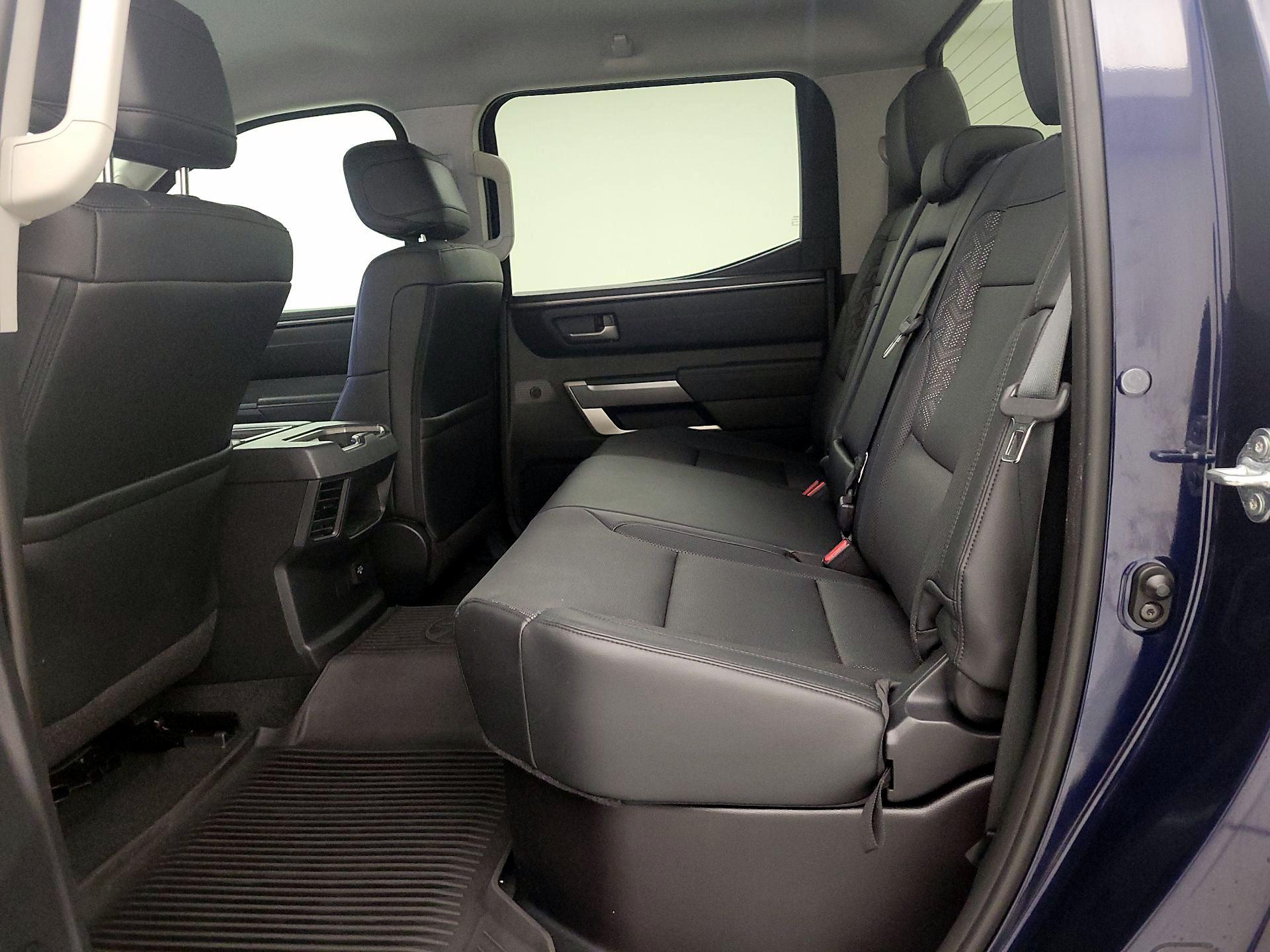 Thumbnail: 2022 Toyota Tundra - 19