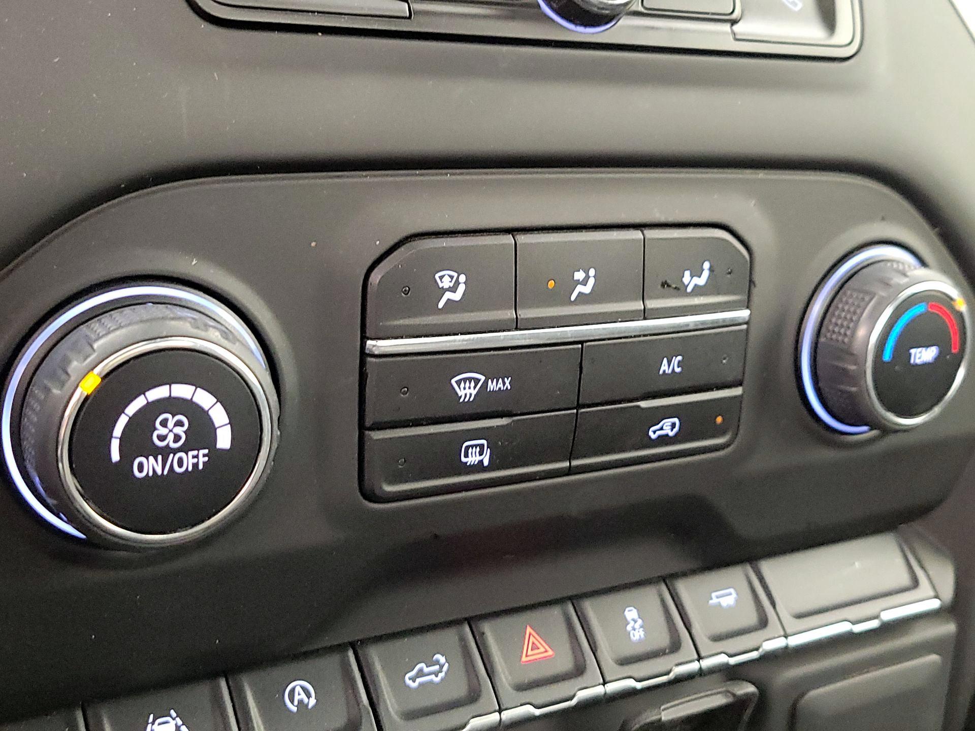 Thumbnail: 2023 Chevrolet Silverado 1500 - 16