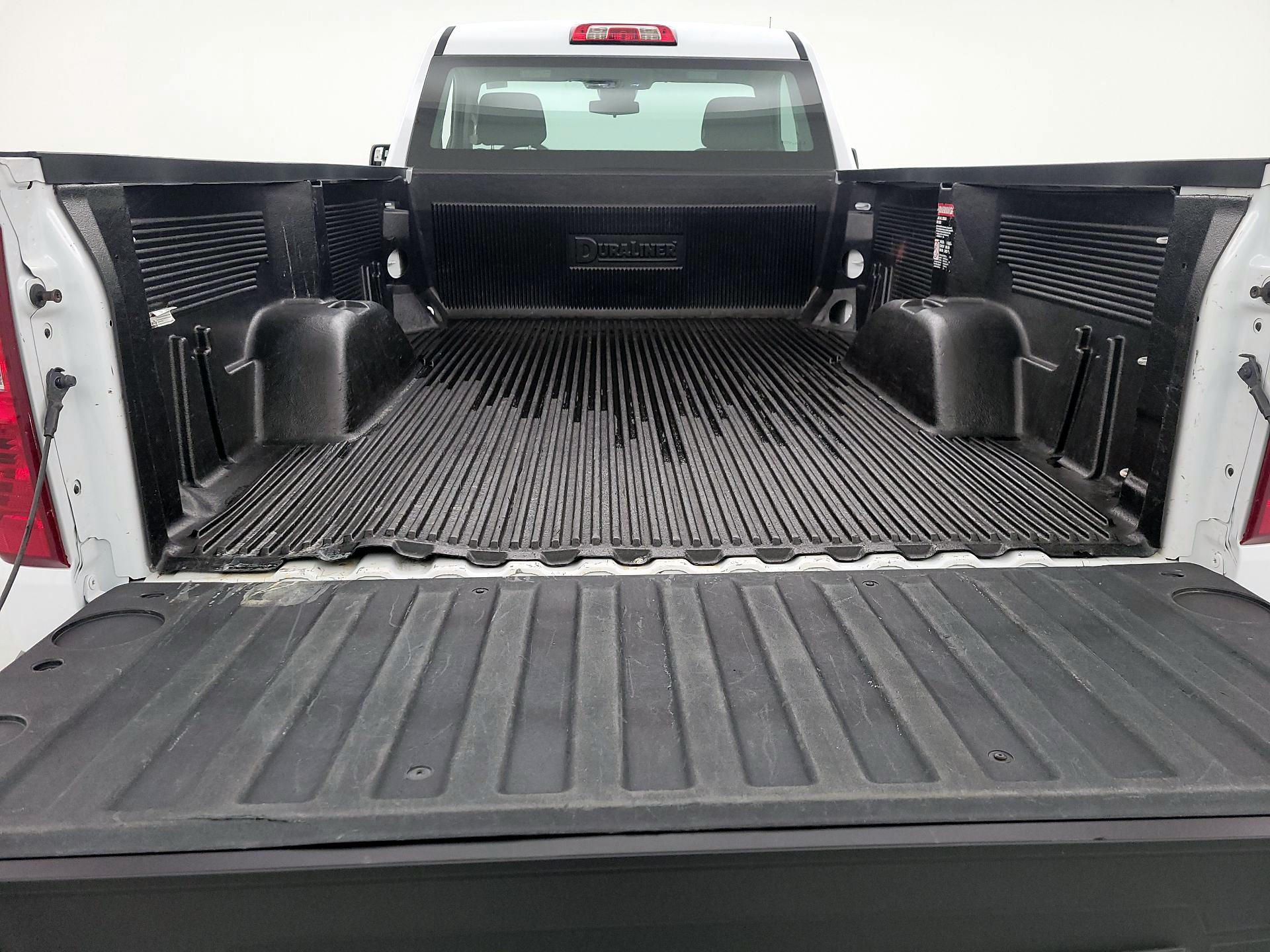 Thumbnail: 2023 Chevrolet Silverado 1500 - 19