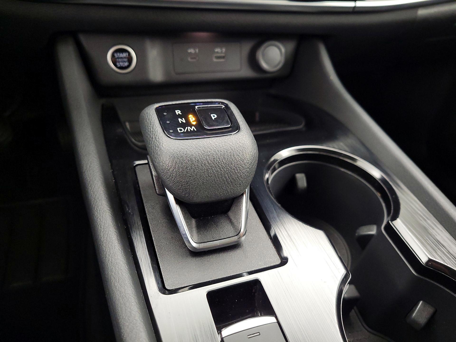 Thumbnail: 2022 Nissan Rogue - 16