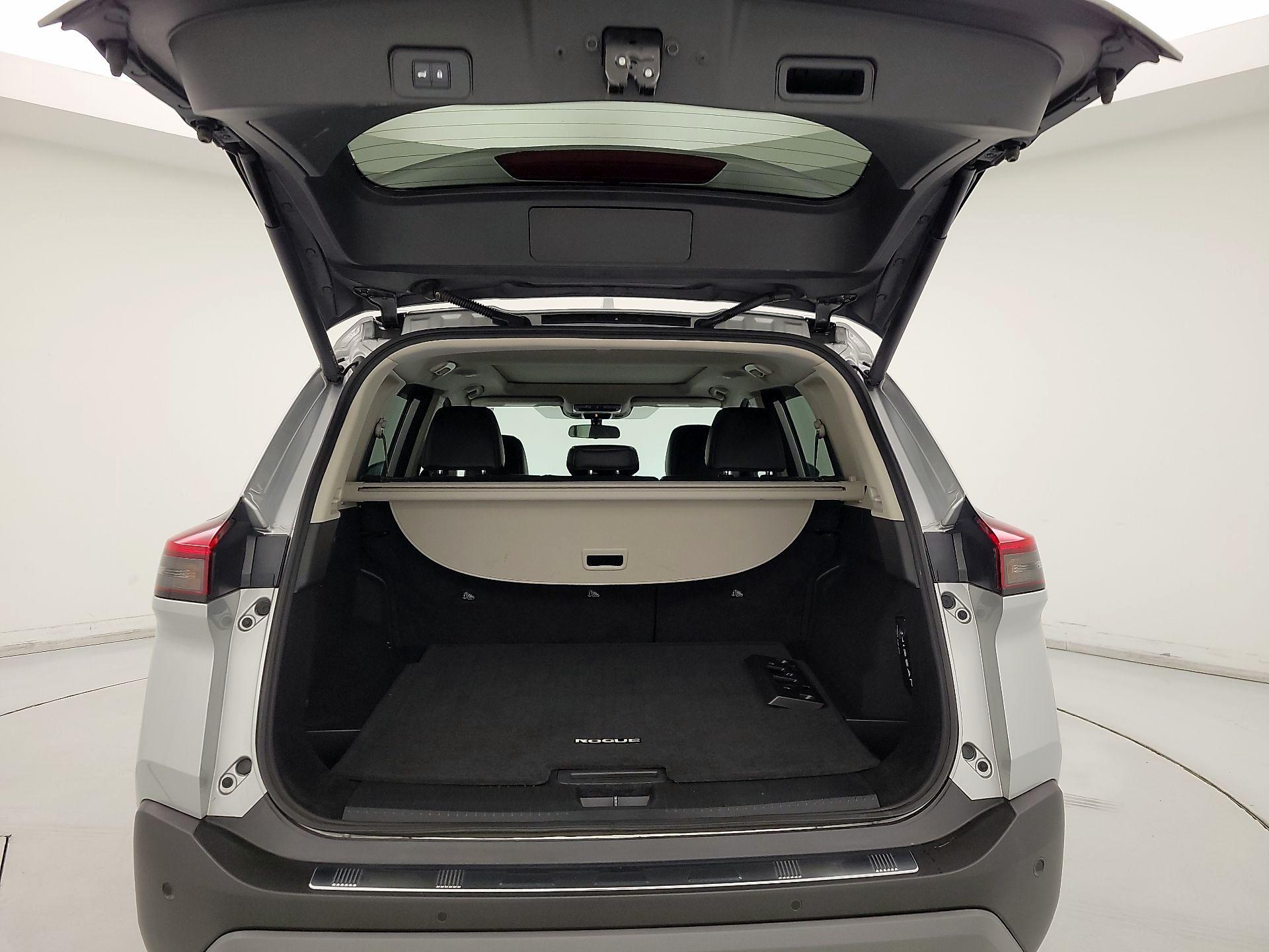 Thumbnail: 2022 Nissan Rogue - 20