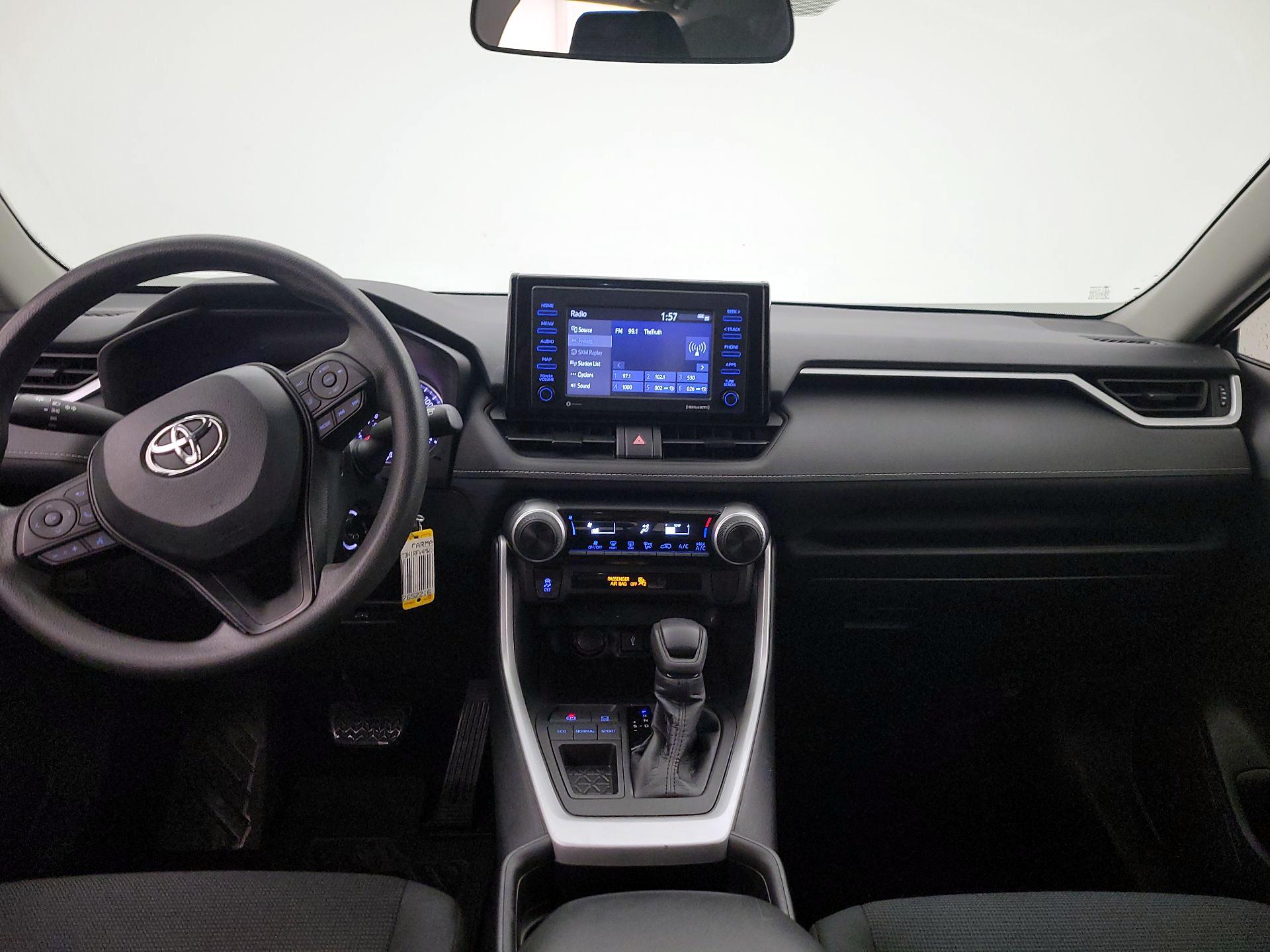 Thumbnail: 2021 Toyota RAV4 - 9