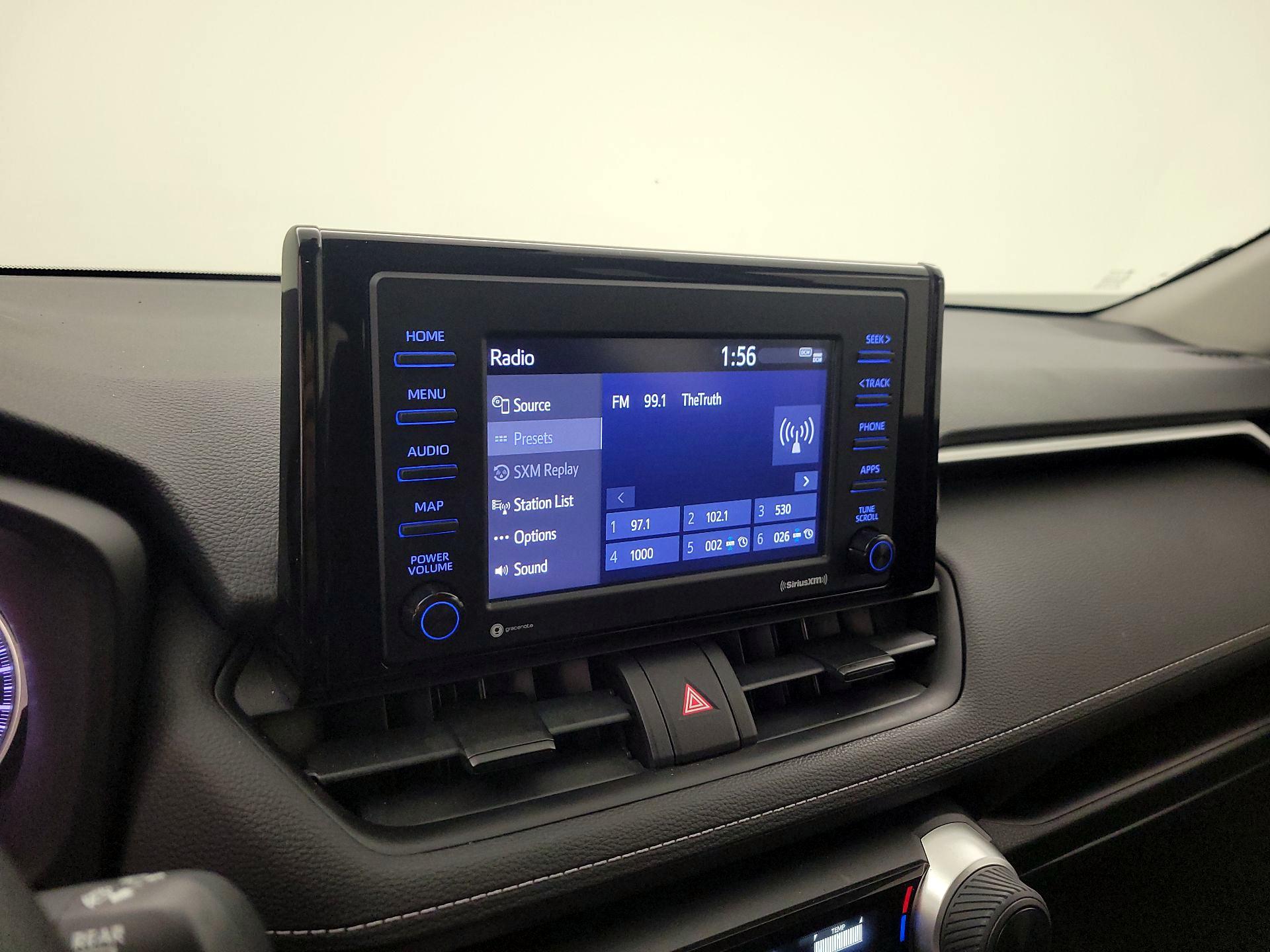 Thumbnail: 2021 Toyota RAV4 - 15