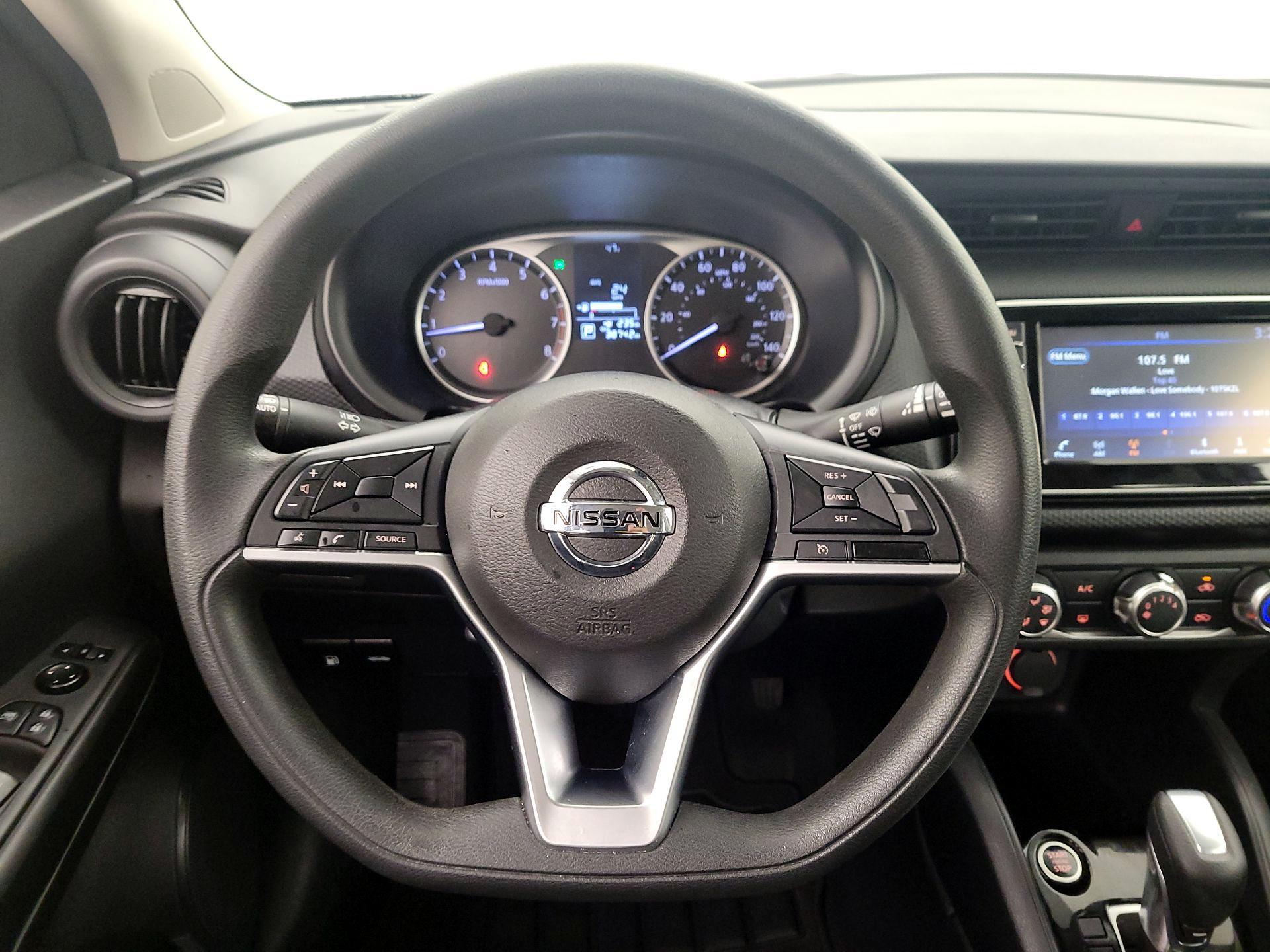 Thumbnail: 2021 Nissan Kicks - 10