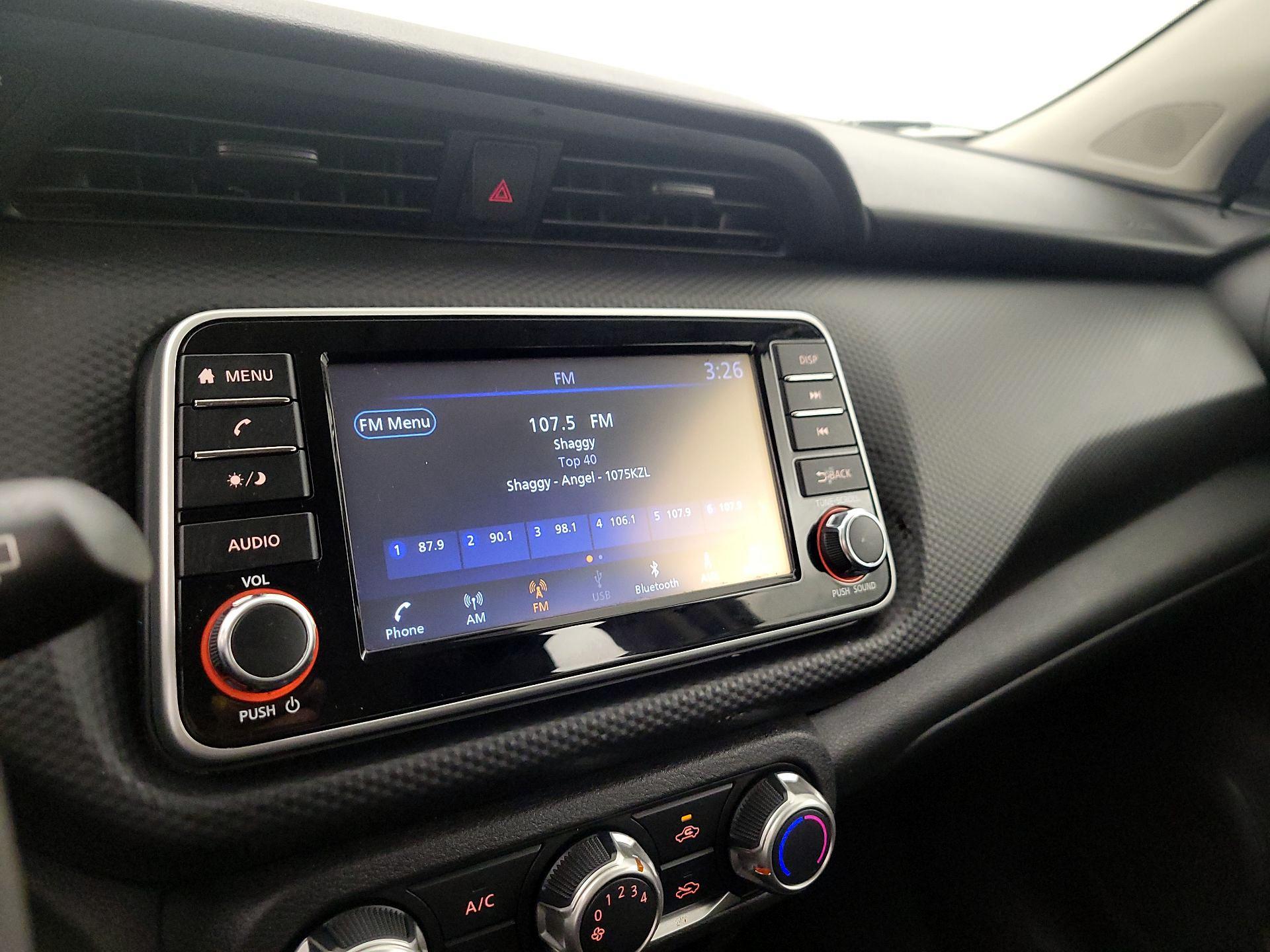 Thumbnail: 2021 Nissan Kicks - 15