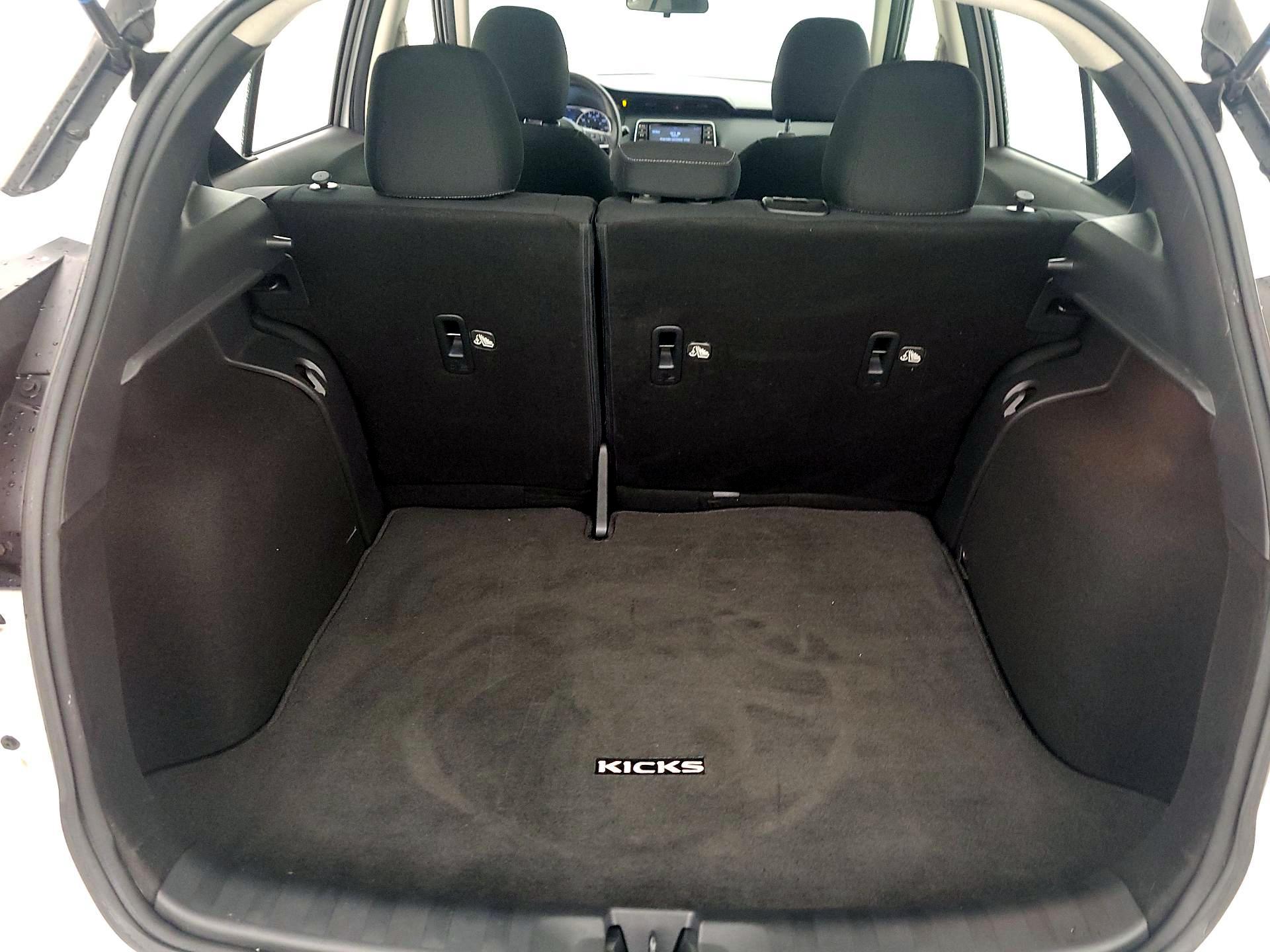 Thumbnail: 2021 Nissan Kicks - 20